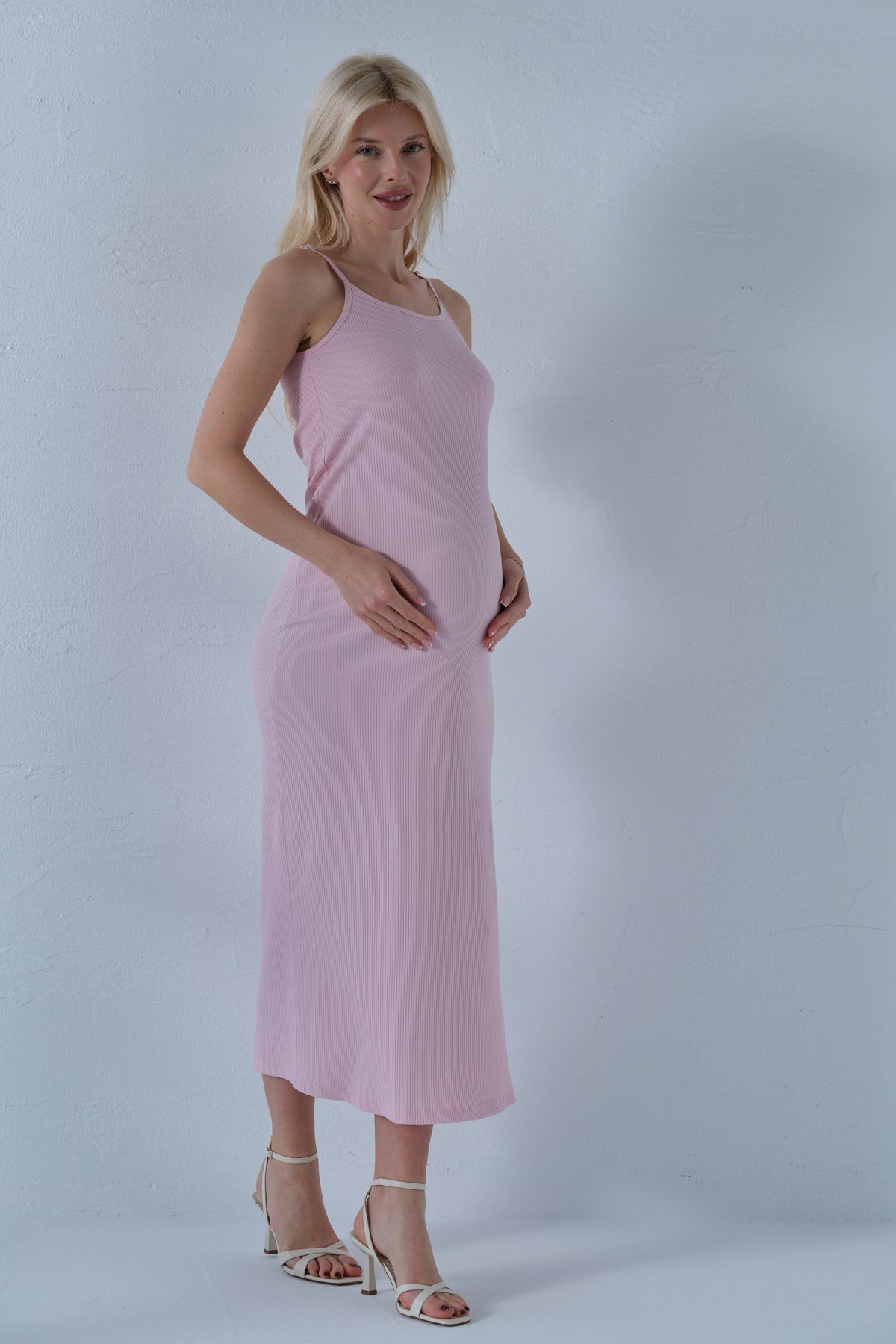 PEMBE