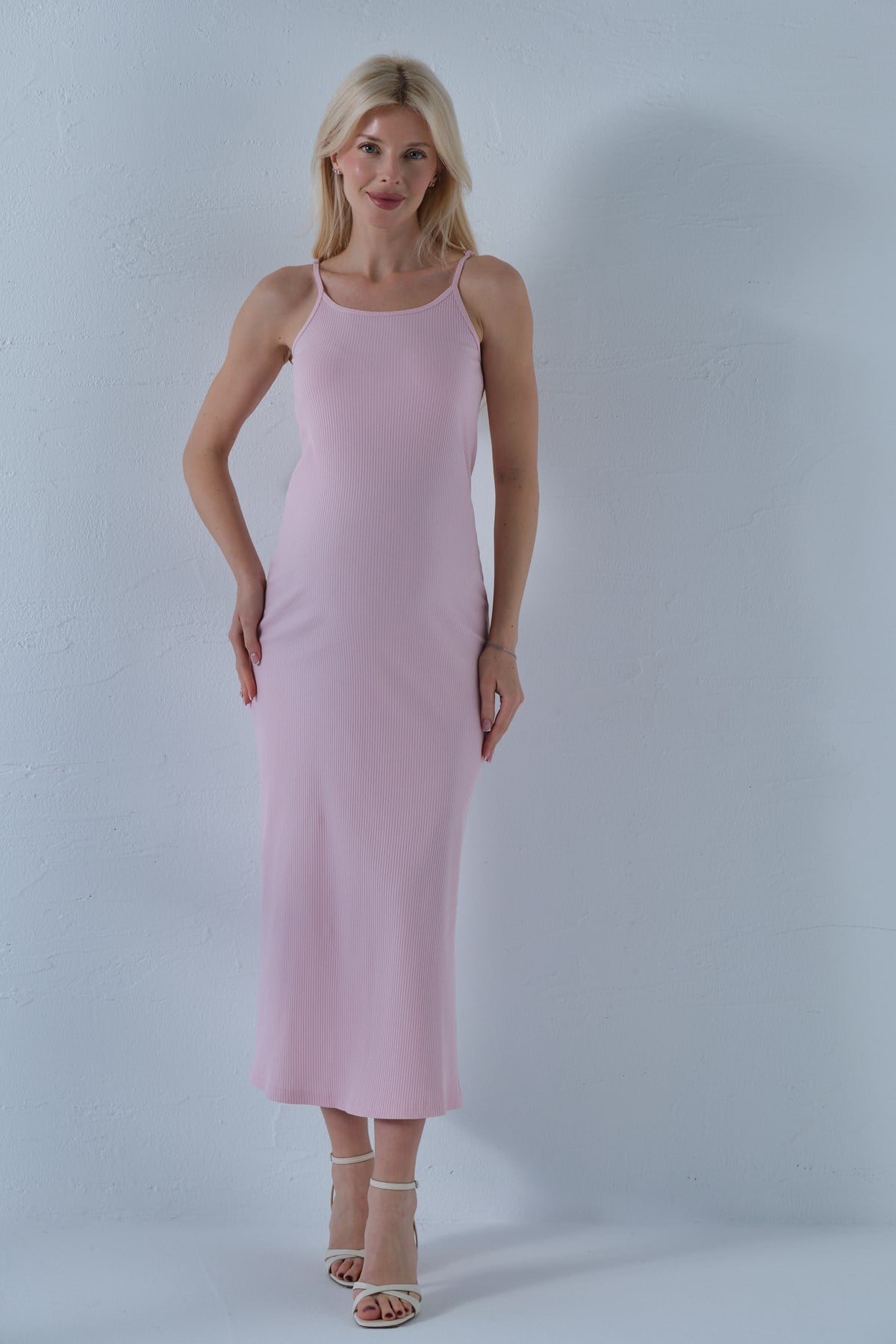 PEMBE