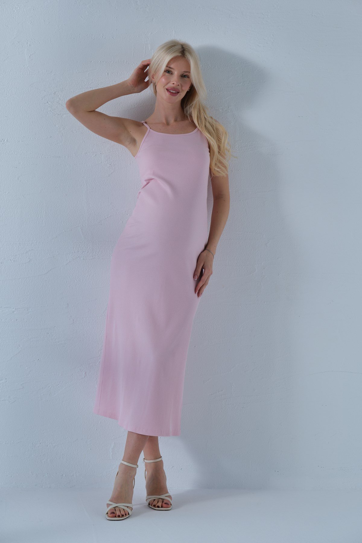 PEMBE
