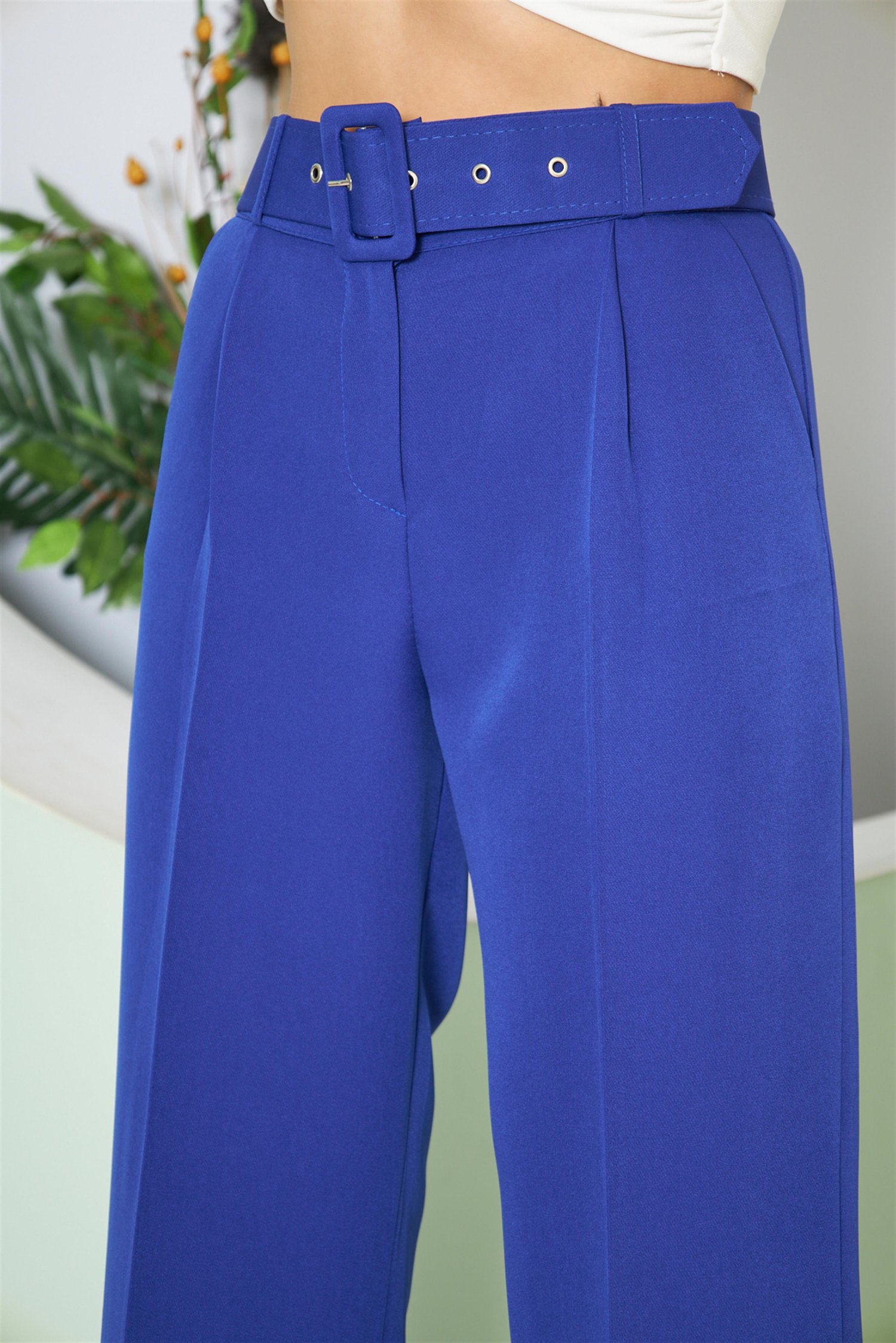 Kemerli Bol Paça Pantolon Saks
