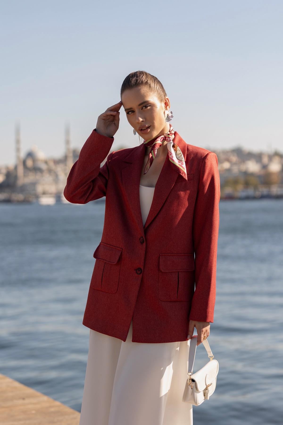 Torba Cepli İki Düğmeli Yünefekt Ceket Kırmızı