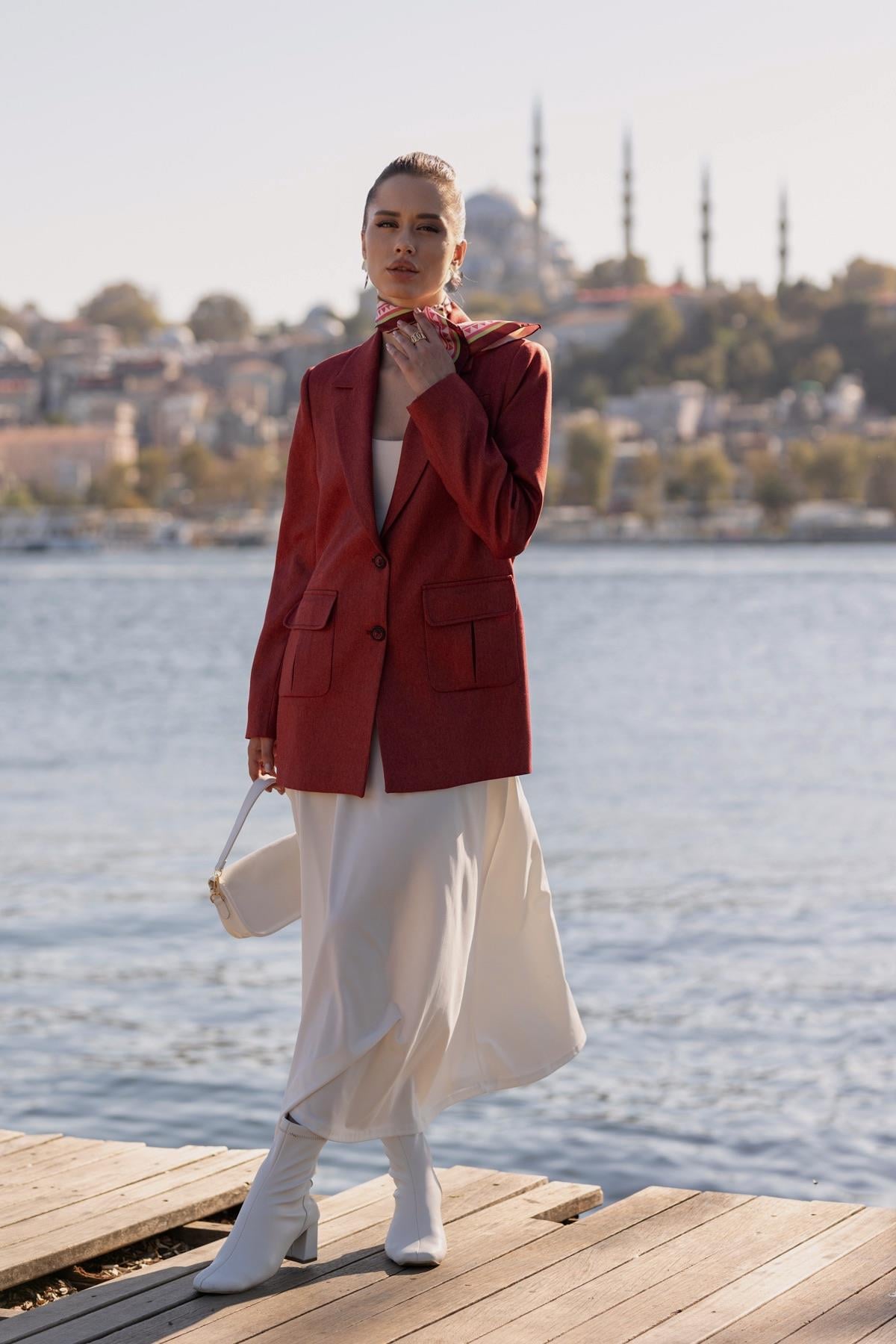 Torba Cepli İki Düğmeli Yünefekt Ceket Kırmızı