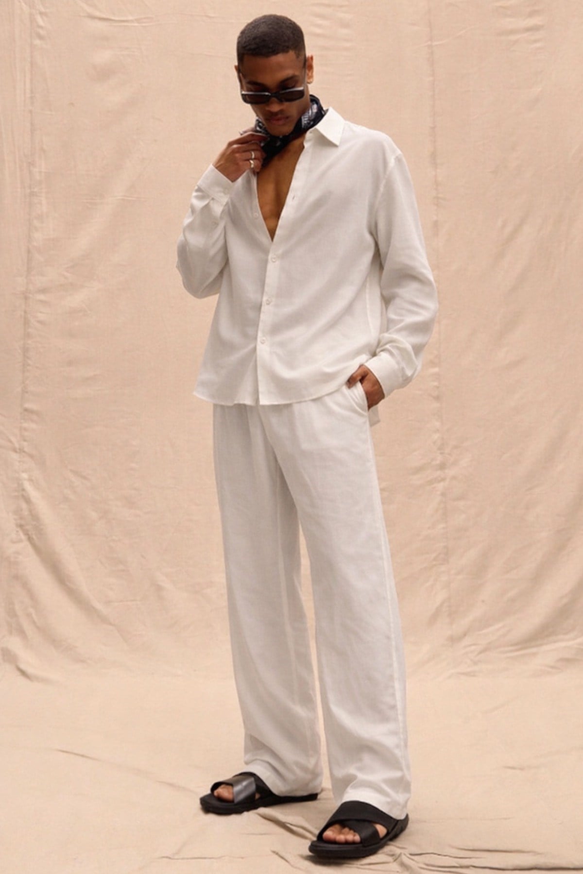 Tarz CoolAlt - Üst TakımTNSL-TKM-026-Haki-LErkek Haki Tencel Kumaş Oversize Gömlek Pantolon Takım – Rahat Kesim Yazlık Kombin