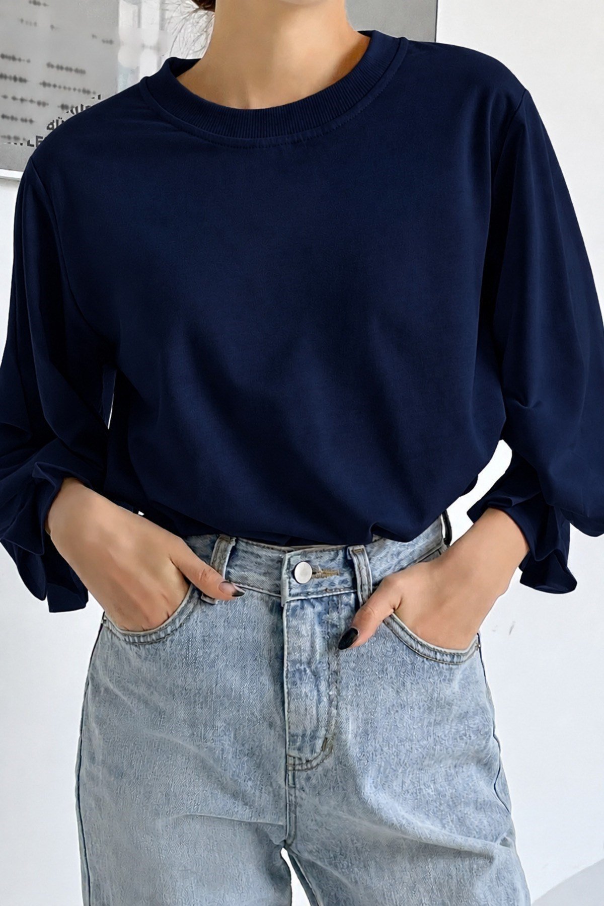 Tarz CoolBluzKDN-FKR-001-SYH-L/XLKadın Modern Kesim Fakir Kol Detaylı Oversize Basic Bluz