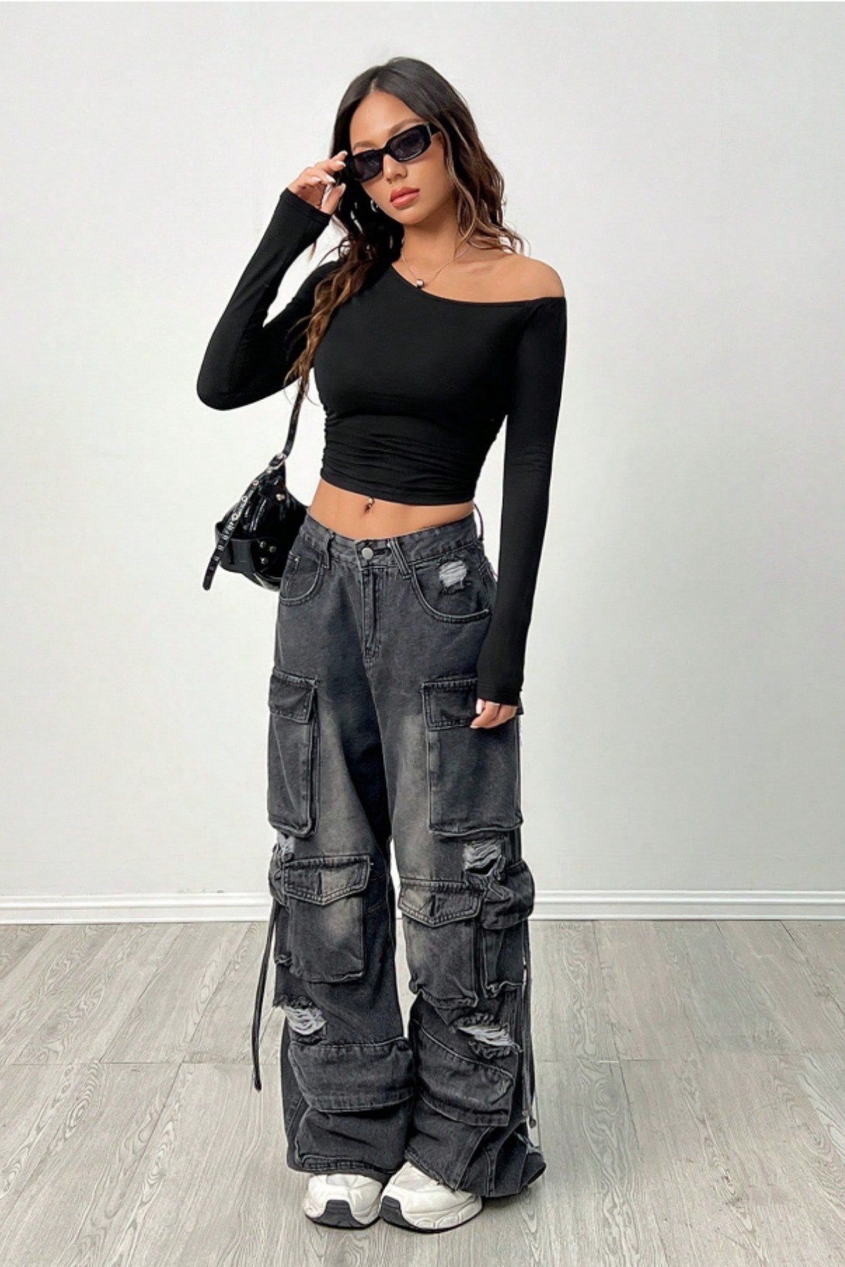 Tarz CoolCropASMYKTST025R01Kadın Asimetrik Yaka Uzun Kollu Crop T-Shirt Beyaz