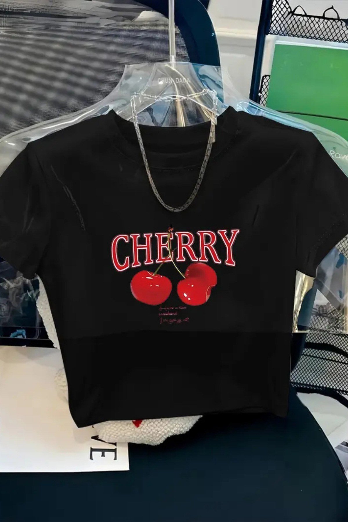 Tarz CoolCropCHRYCRP01-B-LKadın Baskılı Crop Tişört - Cherry Desenli, Yazlık Kısa Kollu Bluz