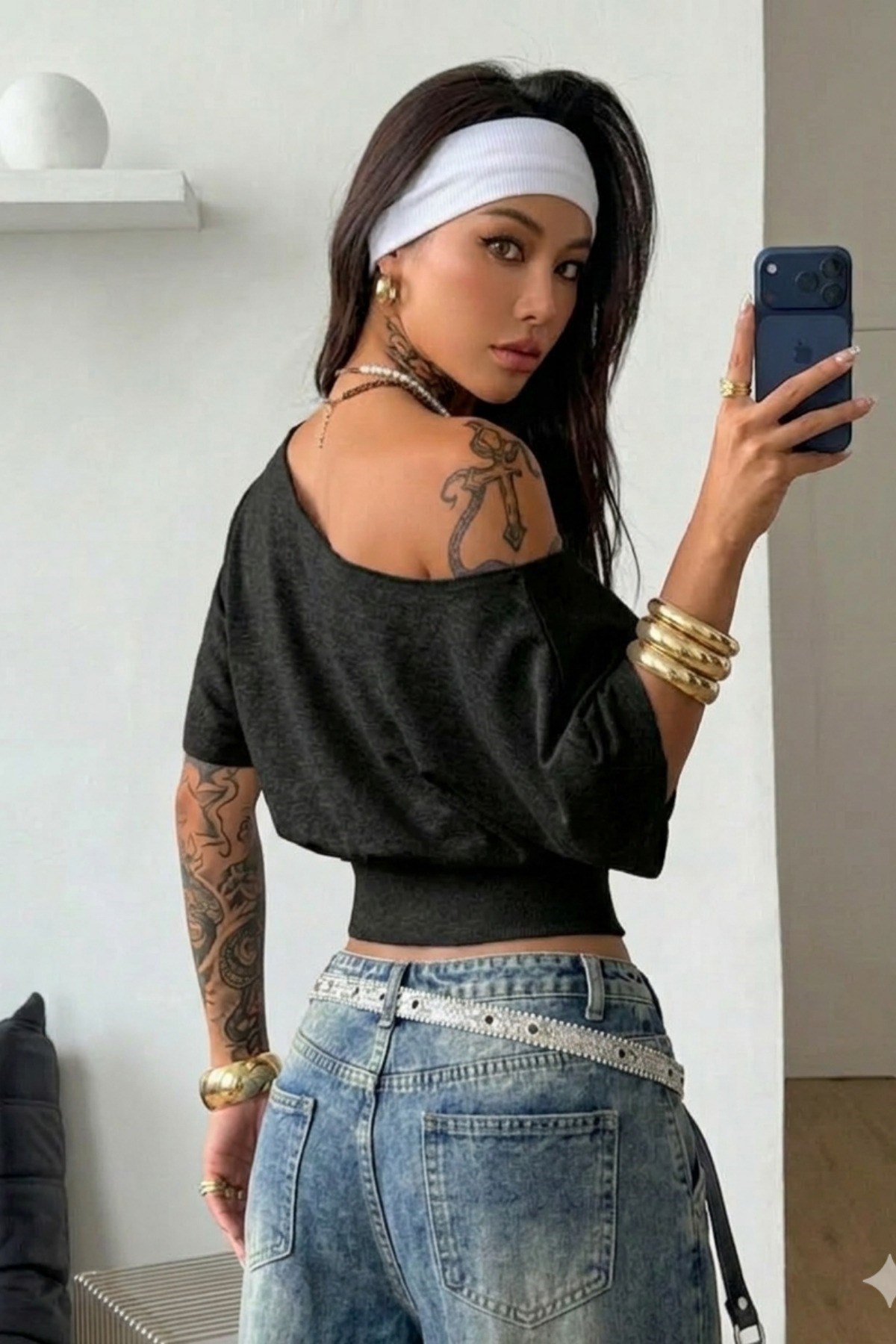 Tarz CoolCropTC-MDN-01-BY-MKadın Beyaz Madon Yaka Beli Lastikli Crop Düşük Omuzlu Salaş Tişört