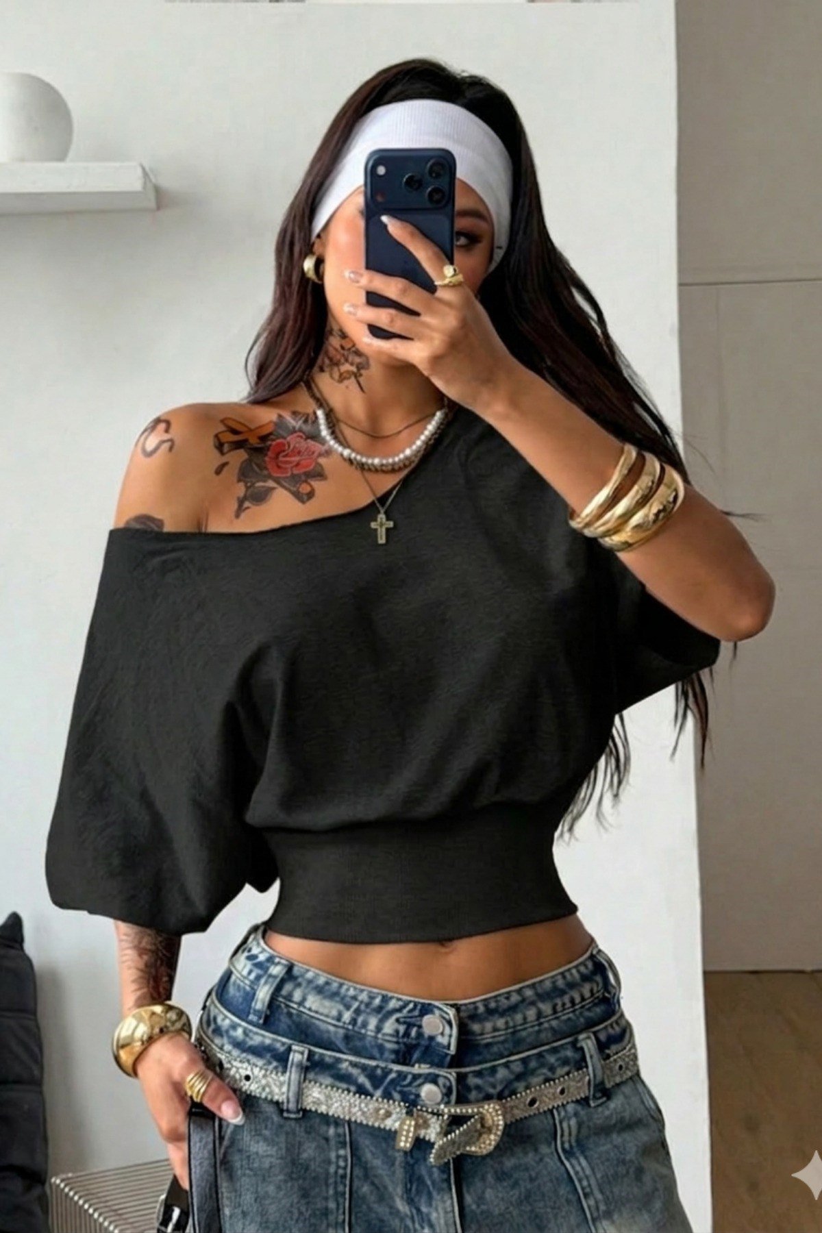 Tarz CoolCropTC-MDN-01-BY-MKadın Beyaz Madon Yaka Beli Lastikli Crop Düşük Omuzlu Salaş Tişört