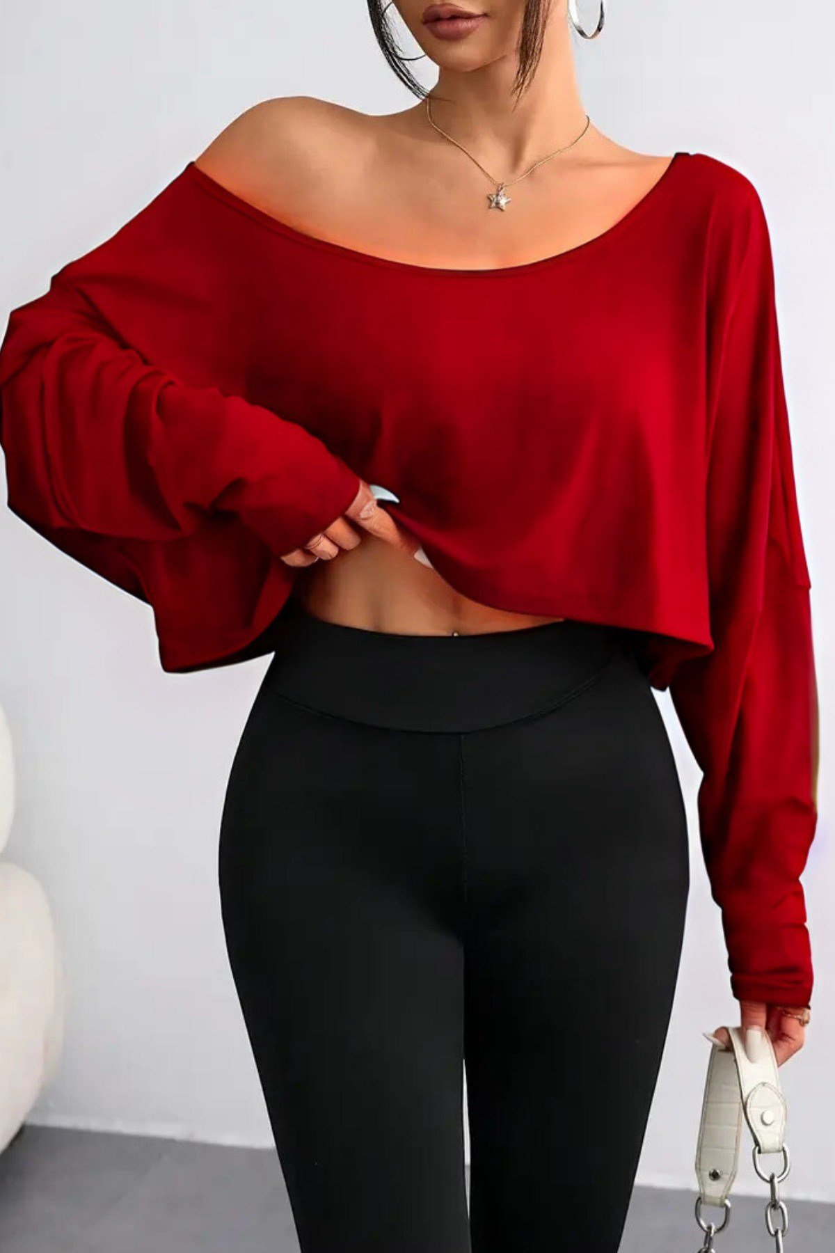 Tarz CoolCropUZNKDNTS030-M6-R70Kadın Düşük Omuz Kayık Yaka Oversize Uzun Kollu Crop T-Shirt