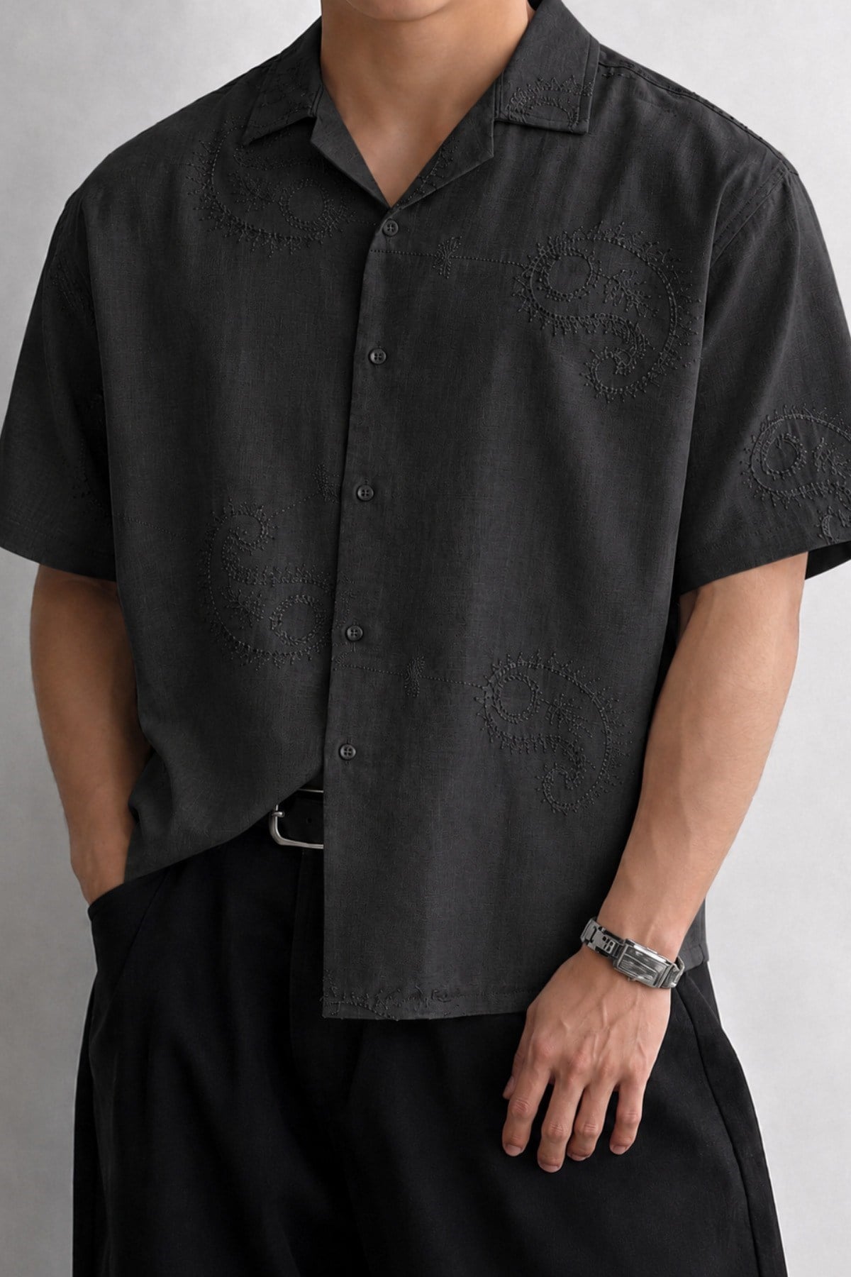 Tarz CoolGömlekTRZ-VNTGM-026-Bej-SErkek Nakış Detaylı Oversize Gömlek Kısa Kollu Yazlık Rahat Kalıp Vintage Gömlek