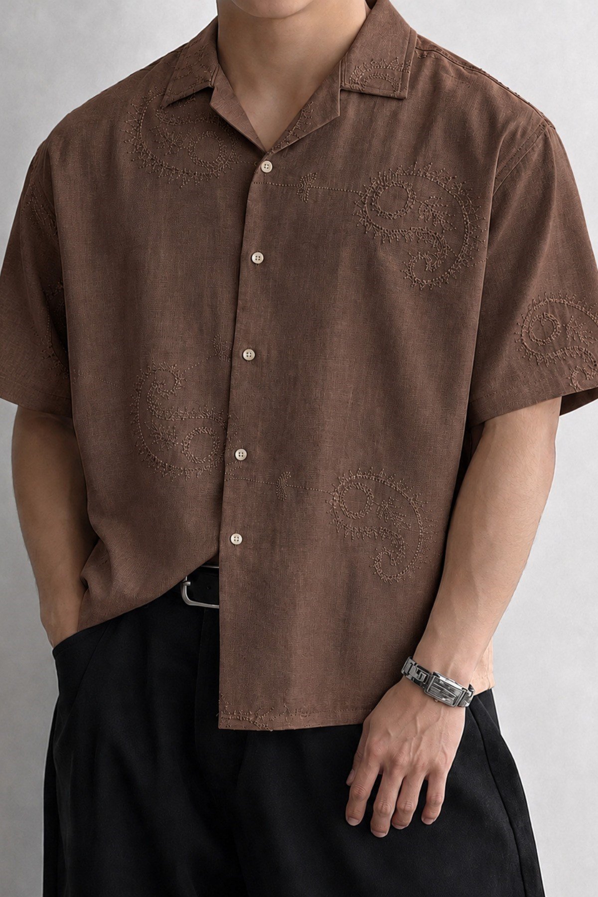Tarz CoolGömlekTRZ-VNTGM-026-Bej-SErkek Nakış Detaylı Oversize Gömlek Kısa Kollu Yazlık Rahat Kalıp Vintage Gömlek