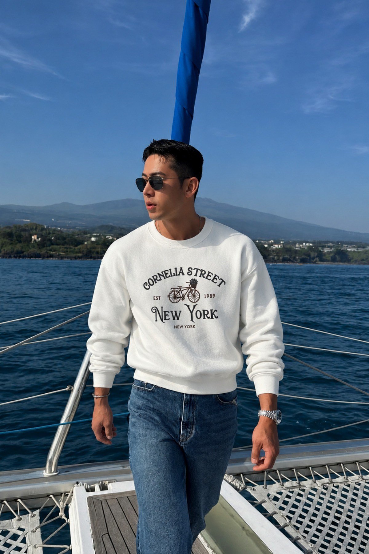Tarz CoolSweatshirtCORNESWT026-Beyaz-LErkek Organik Pamuklu Yumuşacık Baskı Detaylı Bisiklet Yaka İçi Polarlı Sweatshirt