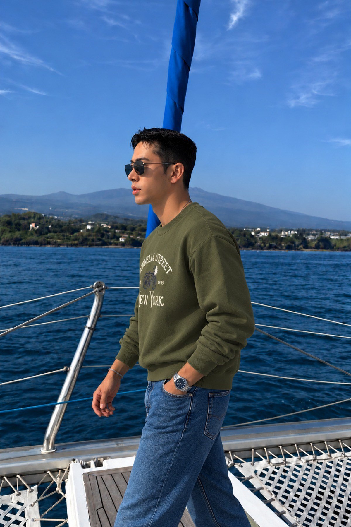 Tarz CoolSweatshirtCORNESWT026-Beyaz-LErkek Organik Pamuklu Yumuşacık Baskı Detaylı Bisiklet Yaka İçi Polarlı Sweatshirt