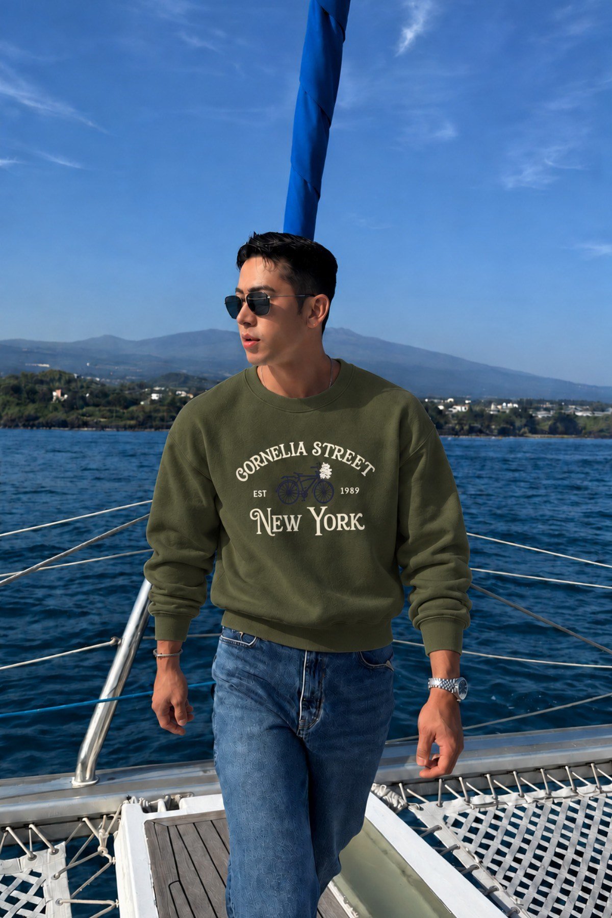 Tarz CoolSweatshirtCORNESWT026-Beyaz-LErkek Organik Pamuklu Yumuşacık Baskı Detaylı Bisiklet Yaka İçi Polarlı Sweatshirt