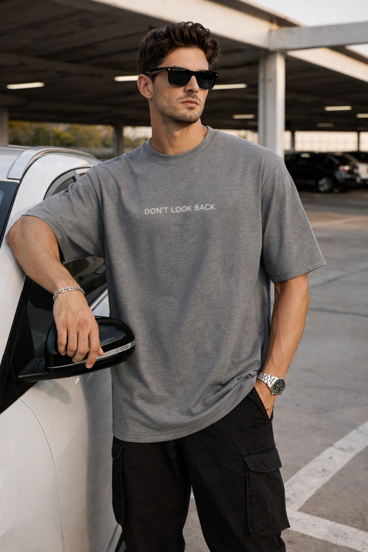 Tarz CoolT-shirtDNTLKBCK026-FM-XLErkek Oversize Tişört – Minimal “Don’t Look Back” Detaylı Basic