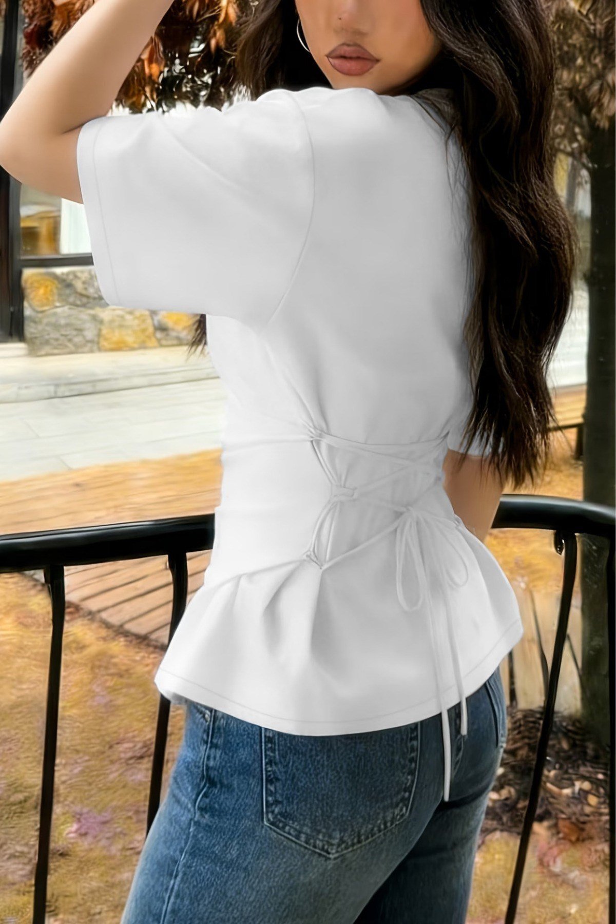 Tarz CoolT-shirtKDN-BĞCKTŞT-001-BYZ-MKadın Bağcıklı Basic Tişört – Belden Oturtmalı Şık ve Modern Tasarım