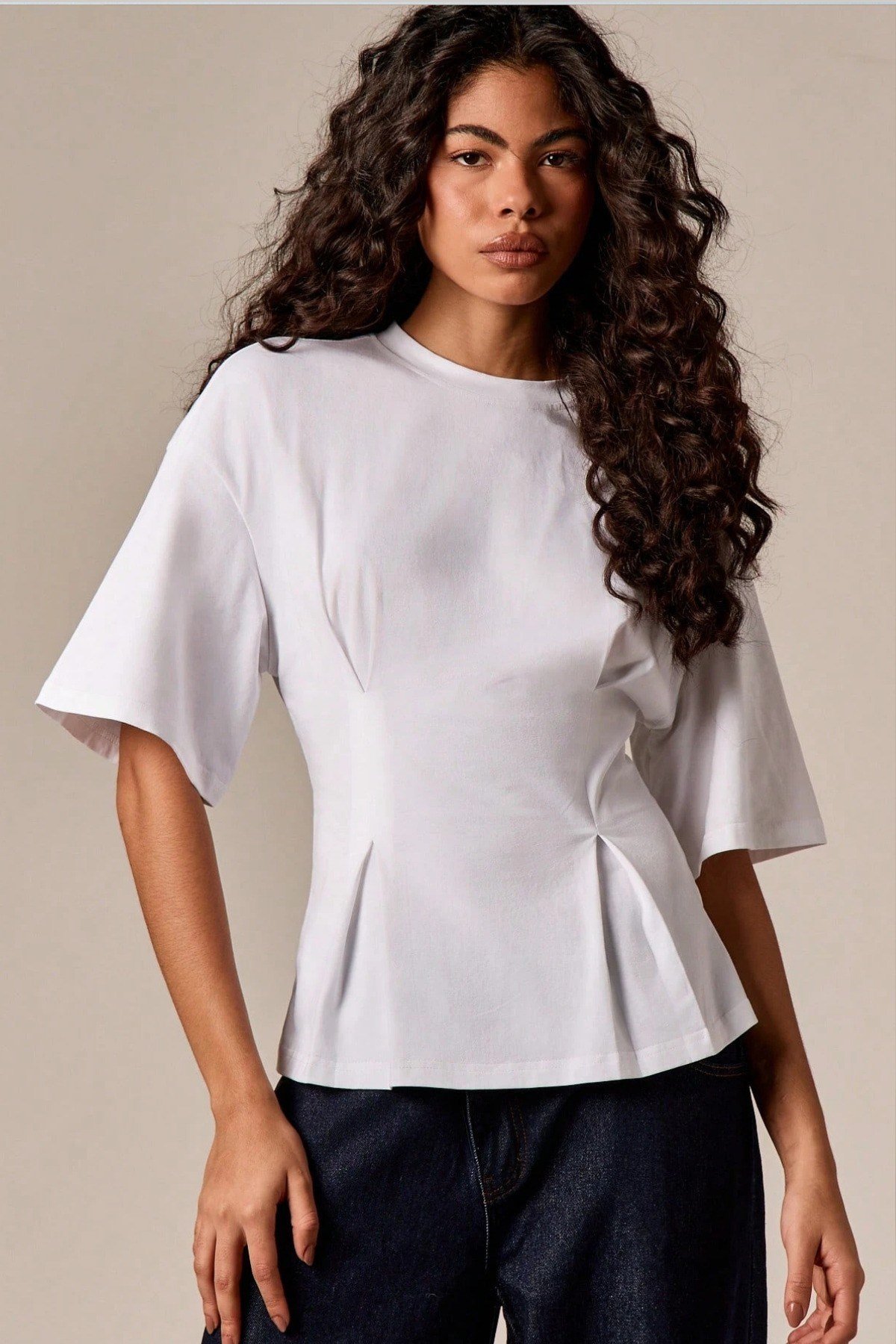 Tarz CoolT-shirtKDN-PİLETŞT-001-BRD-XLKadın Oversize Basic Tişört Pile Detaylı Rahat Kesim Günlük Şık Kombin