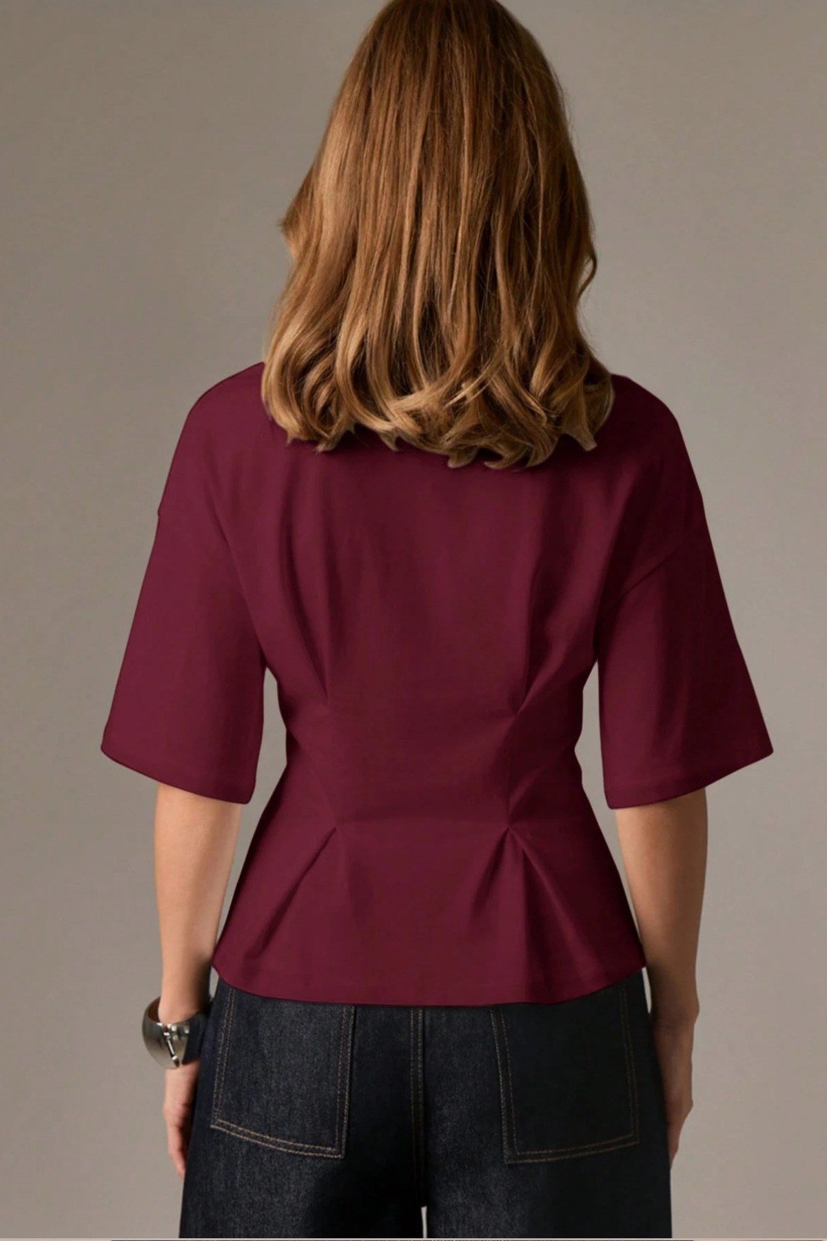 Tarz CoolT-shirtKDN-PİLETŞT-001-BRD-XLKadın Oversize Basic Tişört Pile Detaylı Rahat Kesim Günlük Şık Kombin
