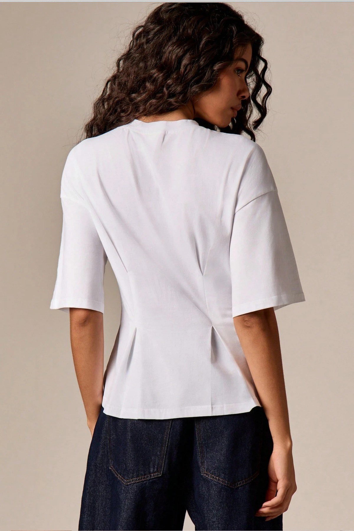 Tarz CoolT-shirtKDN-PİLETŞT-001-BRD-XLKadın Oversize Basic Tişört Pile Detaylı Rahat Kesim Günlük Şık Kombin