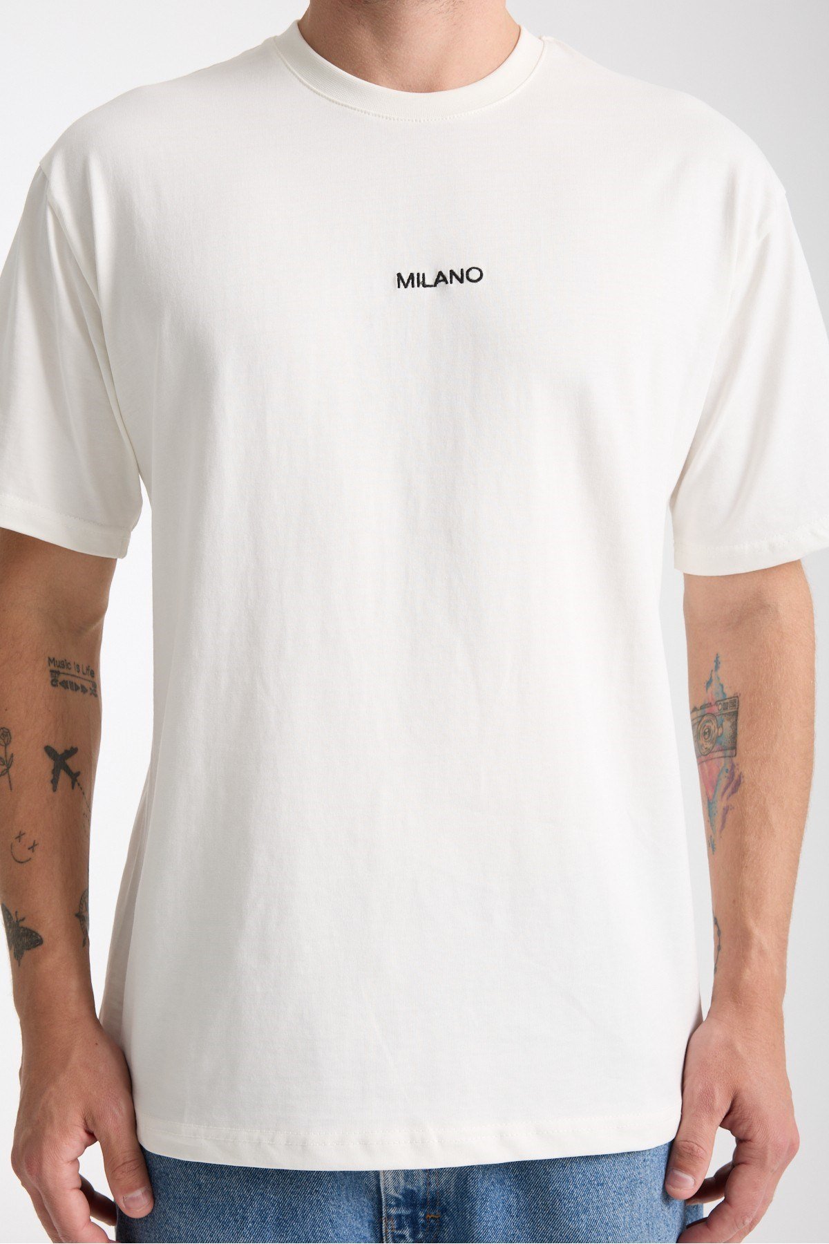 Tarz CoolT-shirtMLANOTST025R02Erkek Milano Nakış Yazılı Oversize Bisiklet Yaka T-Shirt