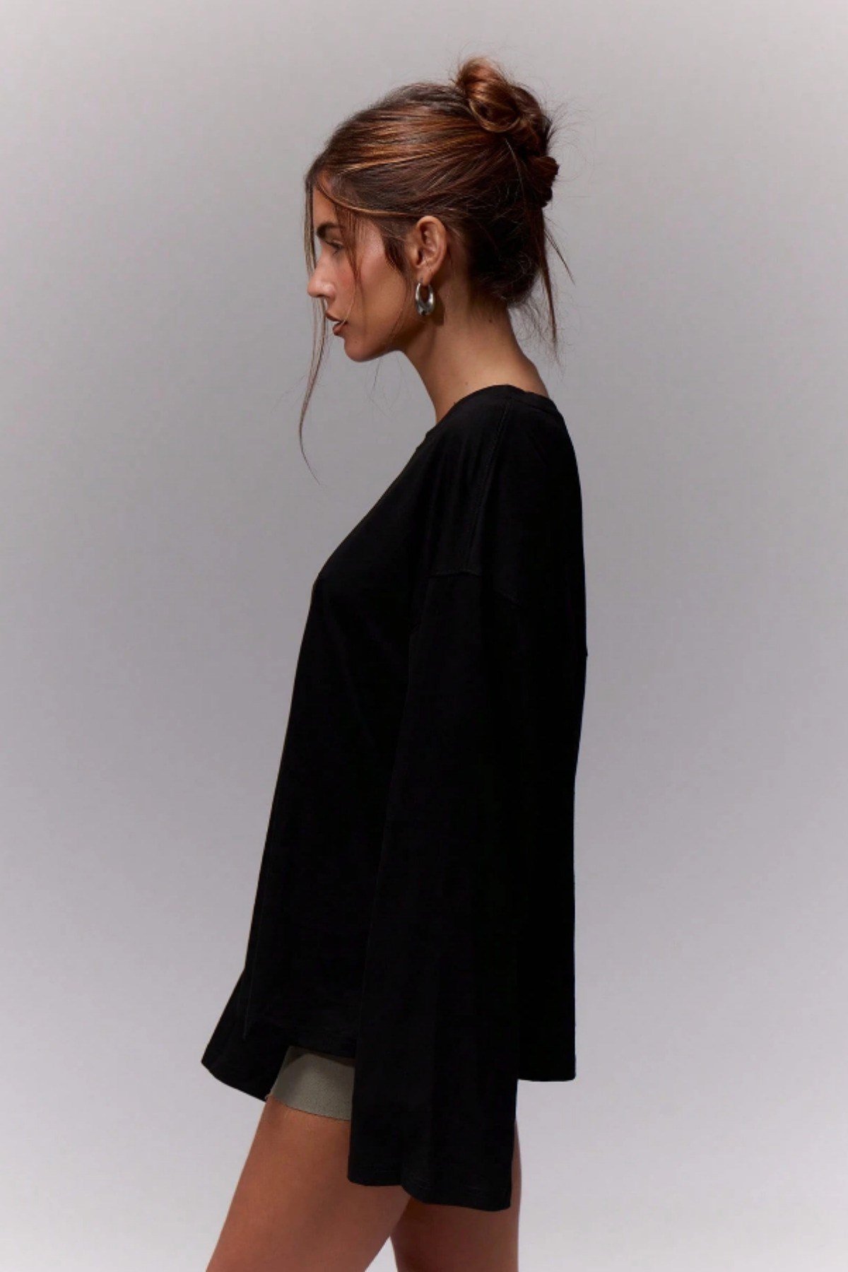 Tarz CoolT-shirtOVKDNUTST025R02Kadın %100 Pamuk Bisiklet Yaka Oversize Fit Uzun Kollu T-shirt