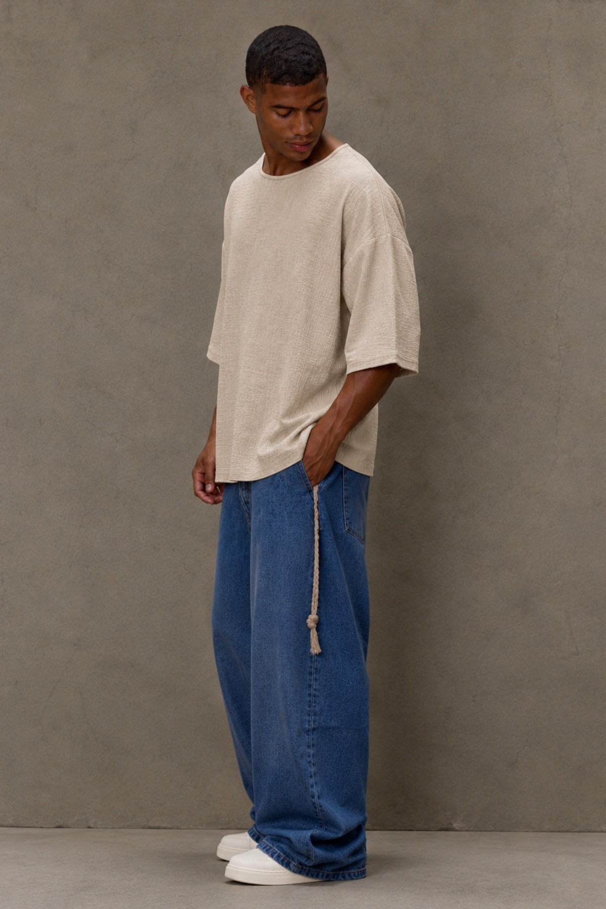 Tarz CoolT-shirtOVRKTNTST026-Siyah-LErkek Oversize Keten Görünümlü Basic Tişört – Salaş Kesim Bisiklet Yaka Günlük Streetwear T-Shirt