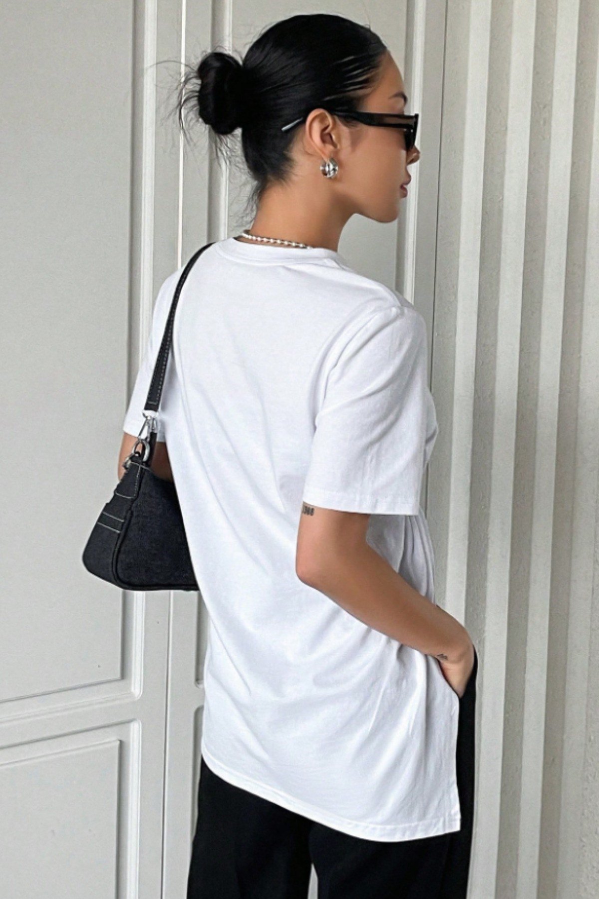 Tarz CoolT-shirtTC-ASMT-001-SY-XLKadın Asimetrik Tişört Yırtmaçlı Basic Oversize Kısa Kollu Modern Şık T-Shirt