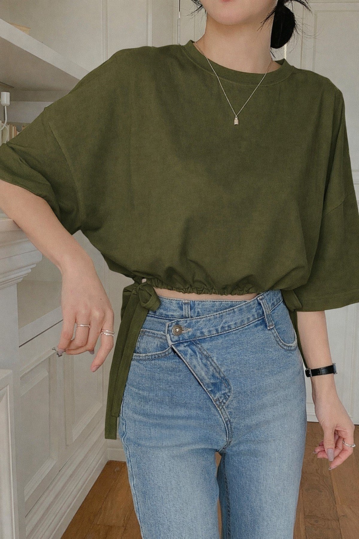 Tarz CoolT-shirtTC-BĞL-01-HKİ-SKadın Oversize Basic Haki Tişört Yan Bağlamalı Rahat Kesim Günlük Yazlık T-Shirt