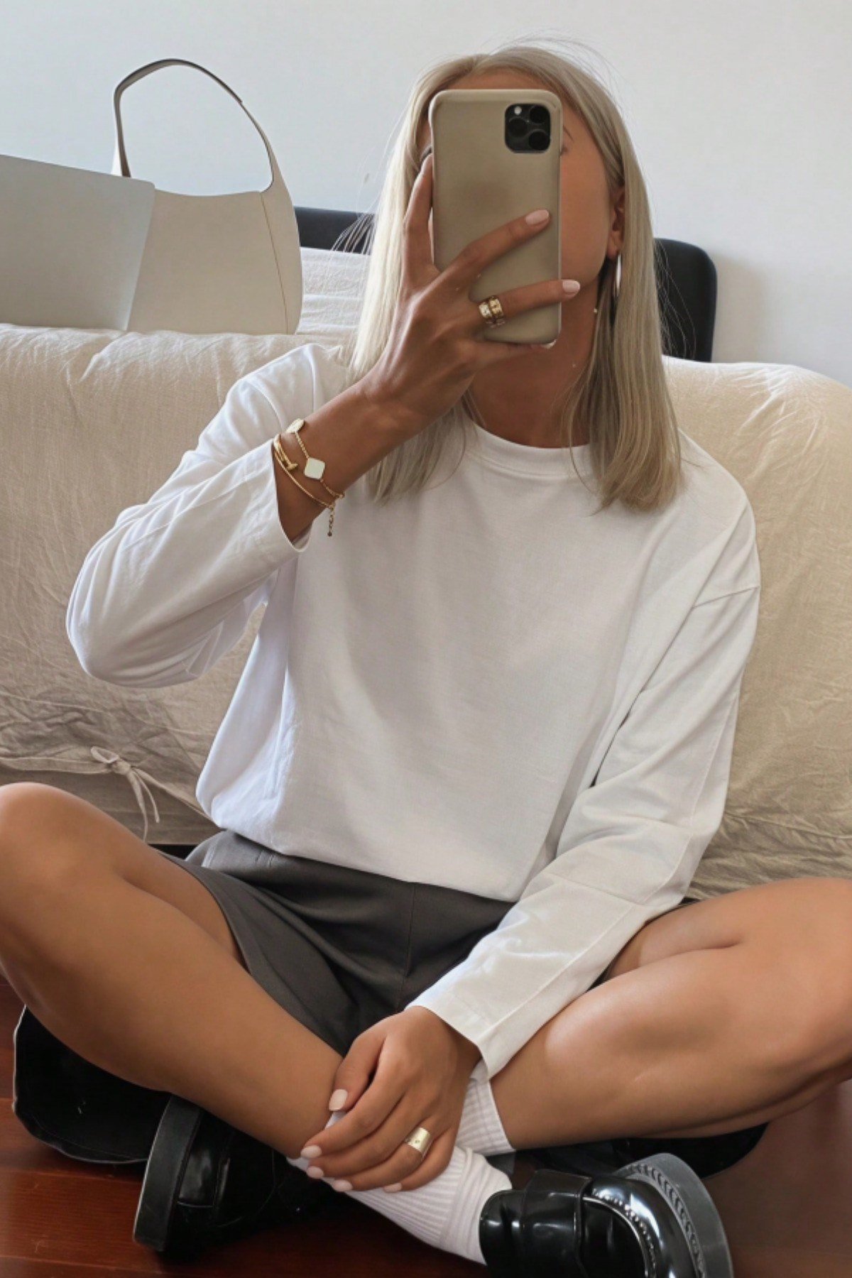 Tarz CoolT-shirtTC-KUT-260702-Beyaz-SKadın Oversize Basic Uzun Kollu Tişört %100 Pamuk Süprem Bisiklet Yaka Rahat Kalıp