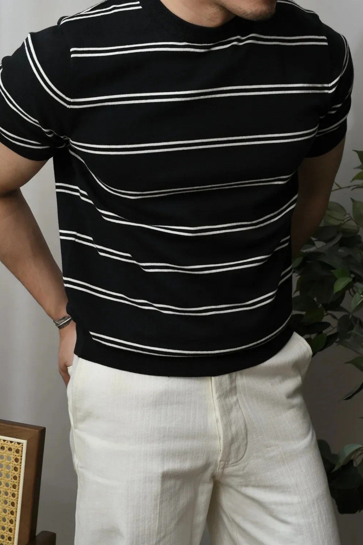 Tarz CoolT-shirtTRZ1802R01-3Erkek Çizgi Detaylı Slim Fit Bisiklet Yaka Triko T-Shirt
