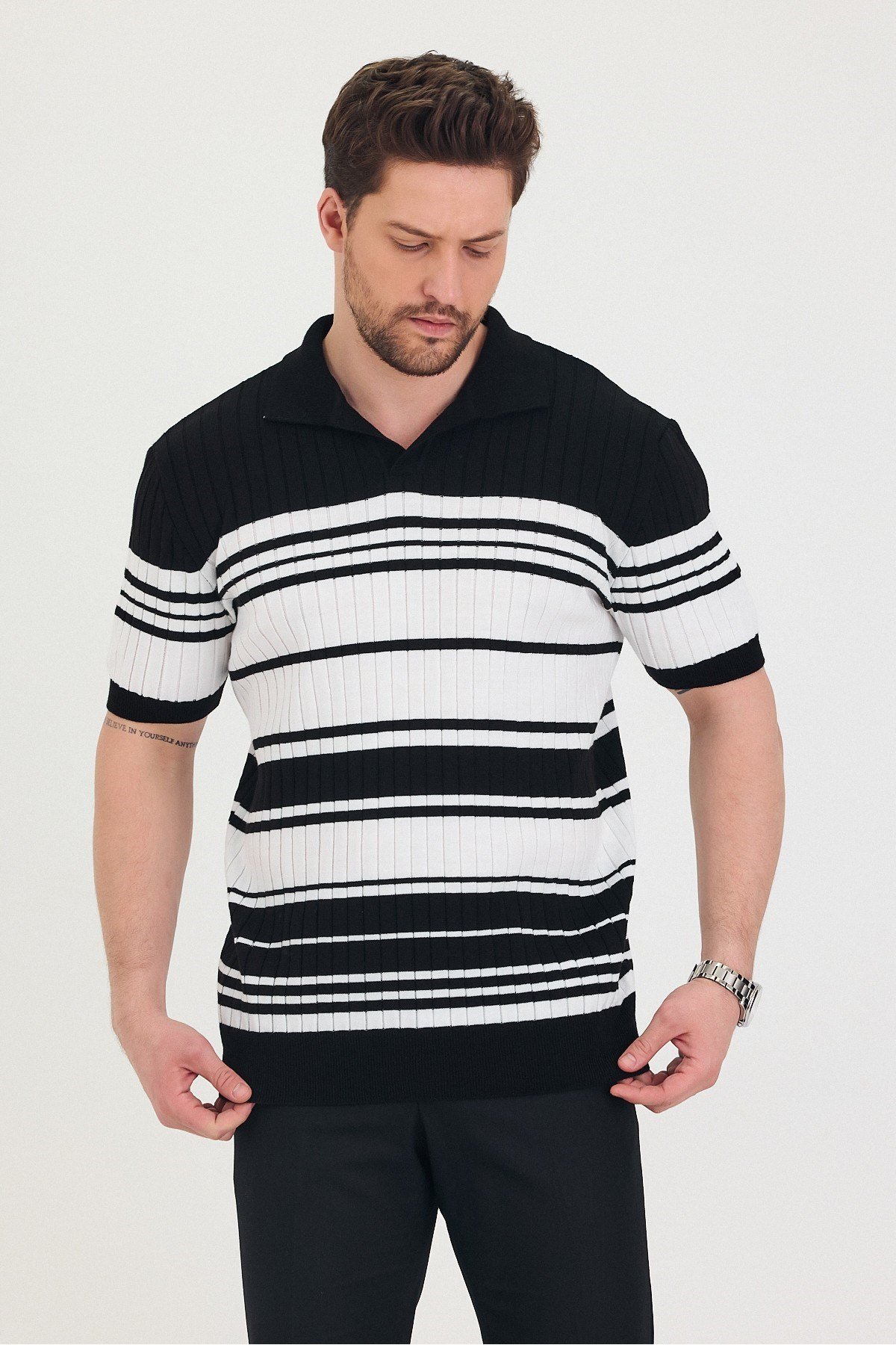 Tarz CoolT-shirtTSH-E-25SS-003-TRK-M4-R11Erkek Polo Çizgi Detaylı Triko T-shirt
