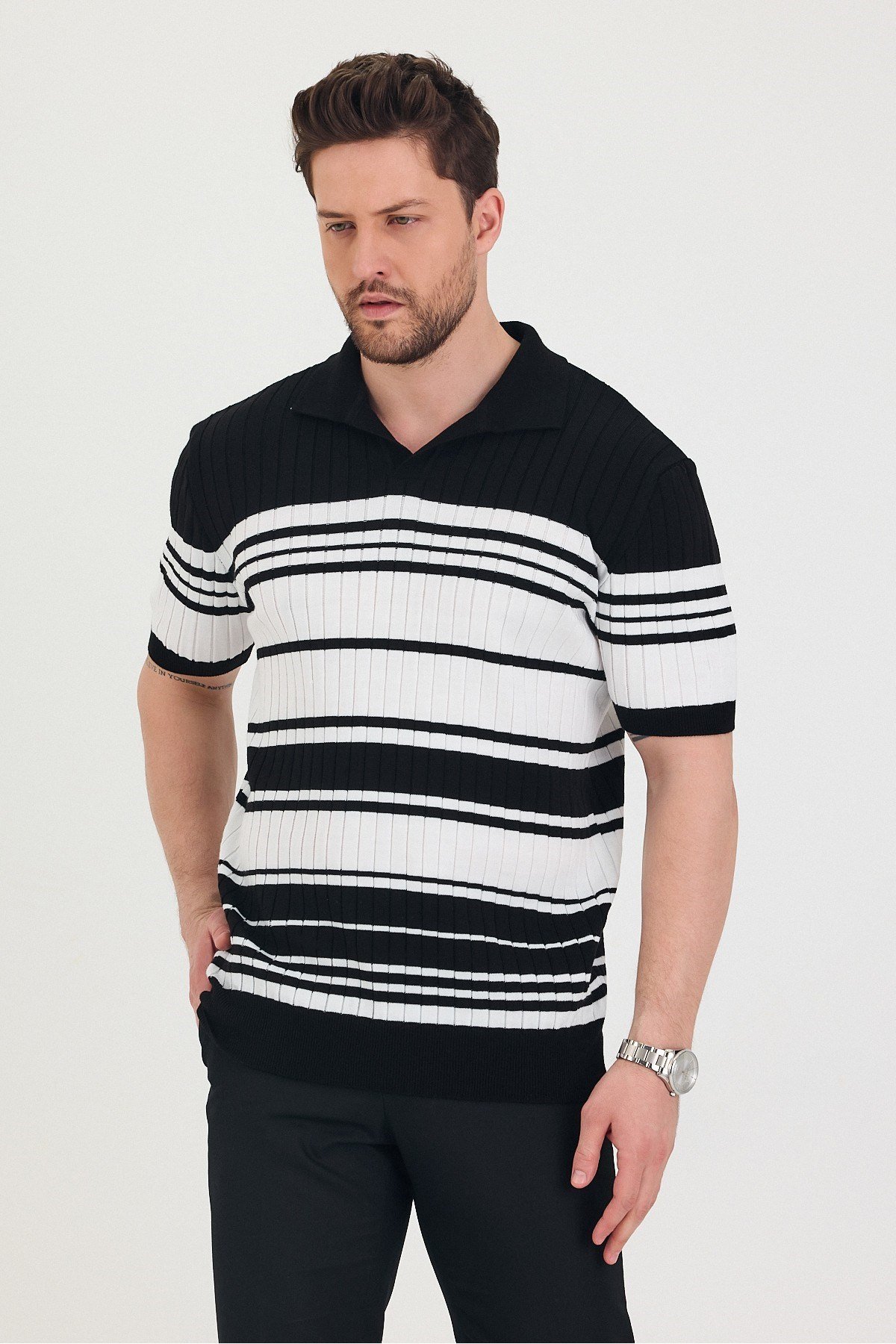 Tarz CoolT-shirtTSH-E-25SS-003-TRK-M4-R11Erkek Polo Çizgi Detaylı Triko T-shirt