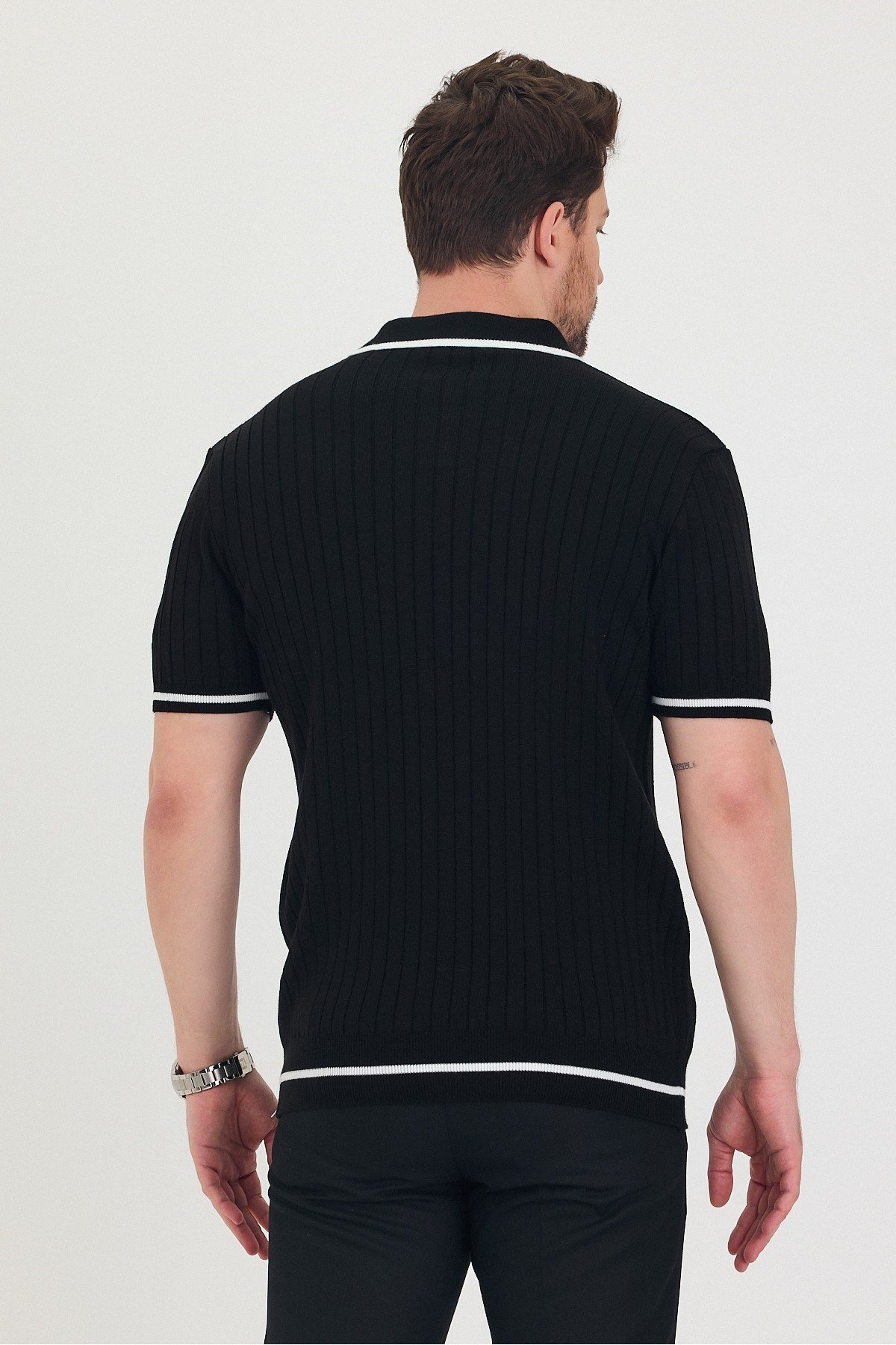 Tarz CoolT-shirtTSH-E-25SS-004-TRK-M1-R11Erkek Yaka Kol Etek Çizgi Detaylı Triko T-shirt