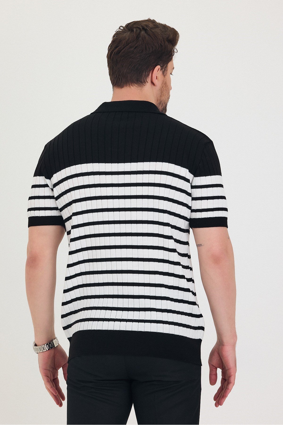 Tarz CoolT-shirtTSH-E-25SS-006-TRK-M1-R11Erkek Polo Yaka Çizgi Detaylı Triko T-shirt