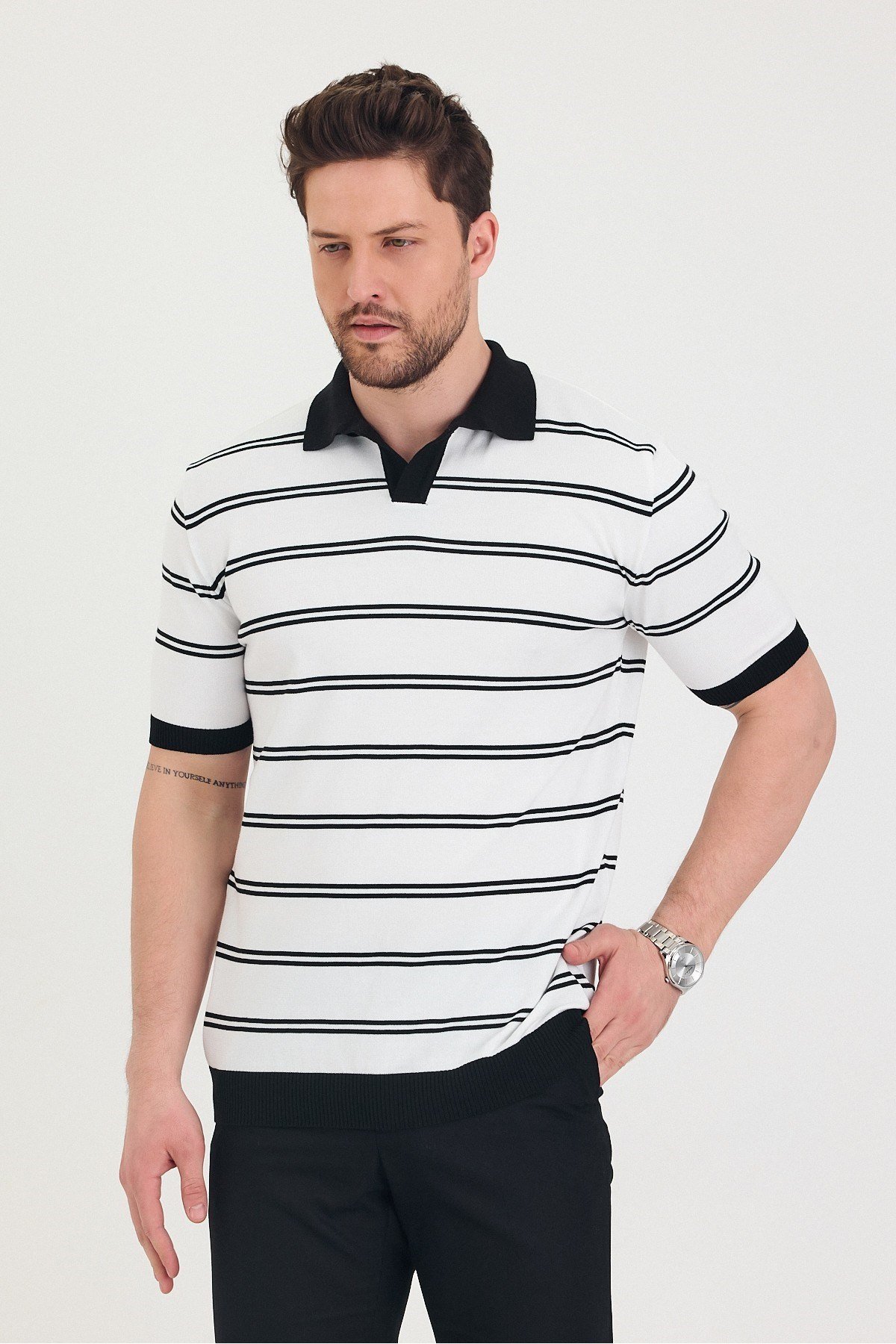 Tarz CoolT-shirtTSH-E-25SS-007-TRK-M1-R9Erkek Polo Yaka Çift Çizgi Detaylı Triko T-shirt