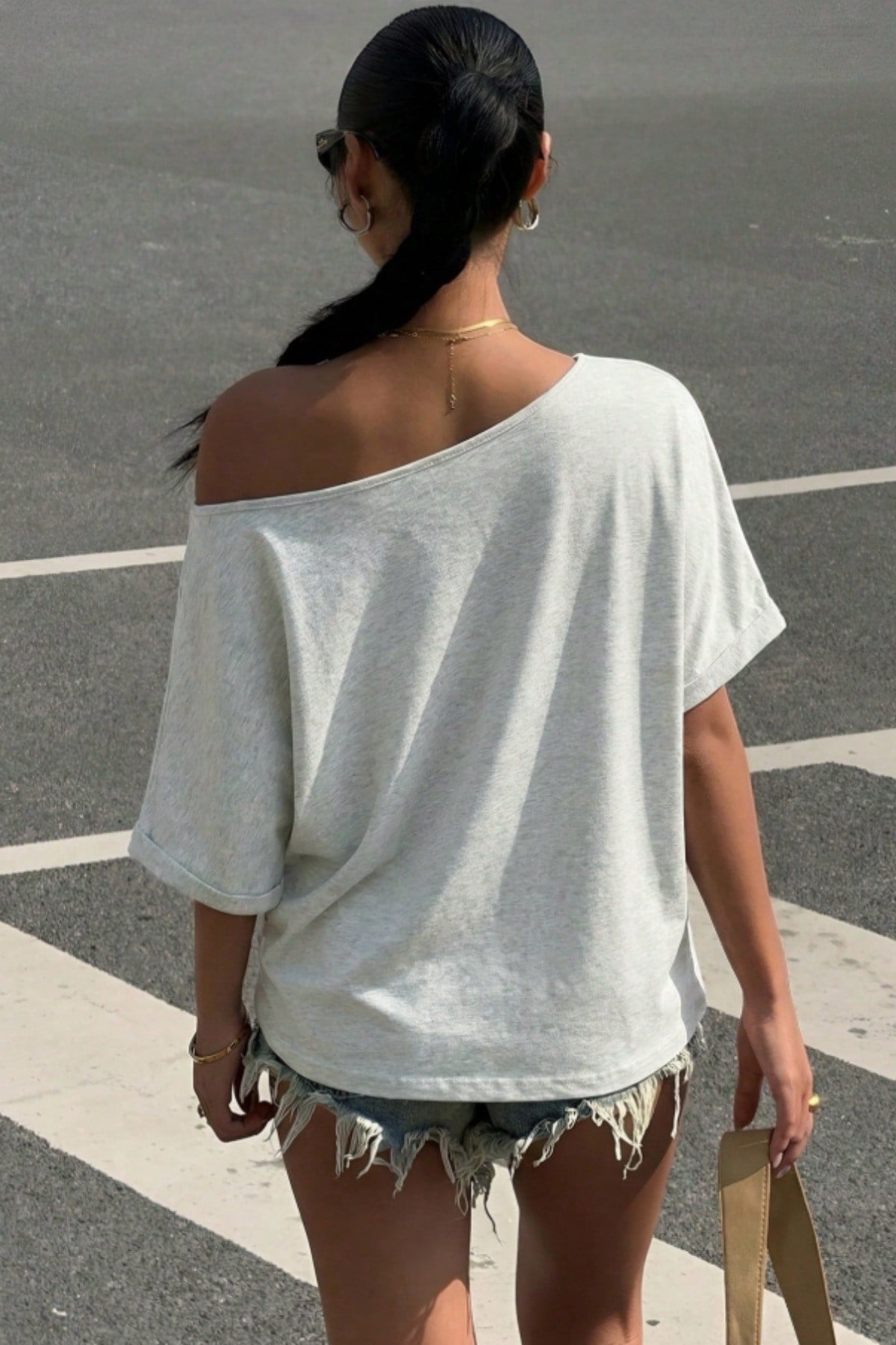 Tarz CoolT-shirtTST-KDN-DO026-Gri-SMKadın Oversize Düşük Omuz Basic Tişört – Salaş Kesim Yazlık Rahat T-Shirt