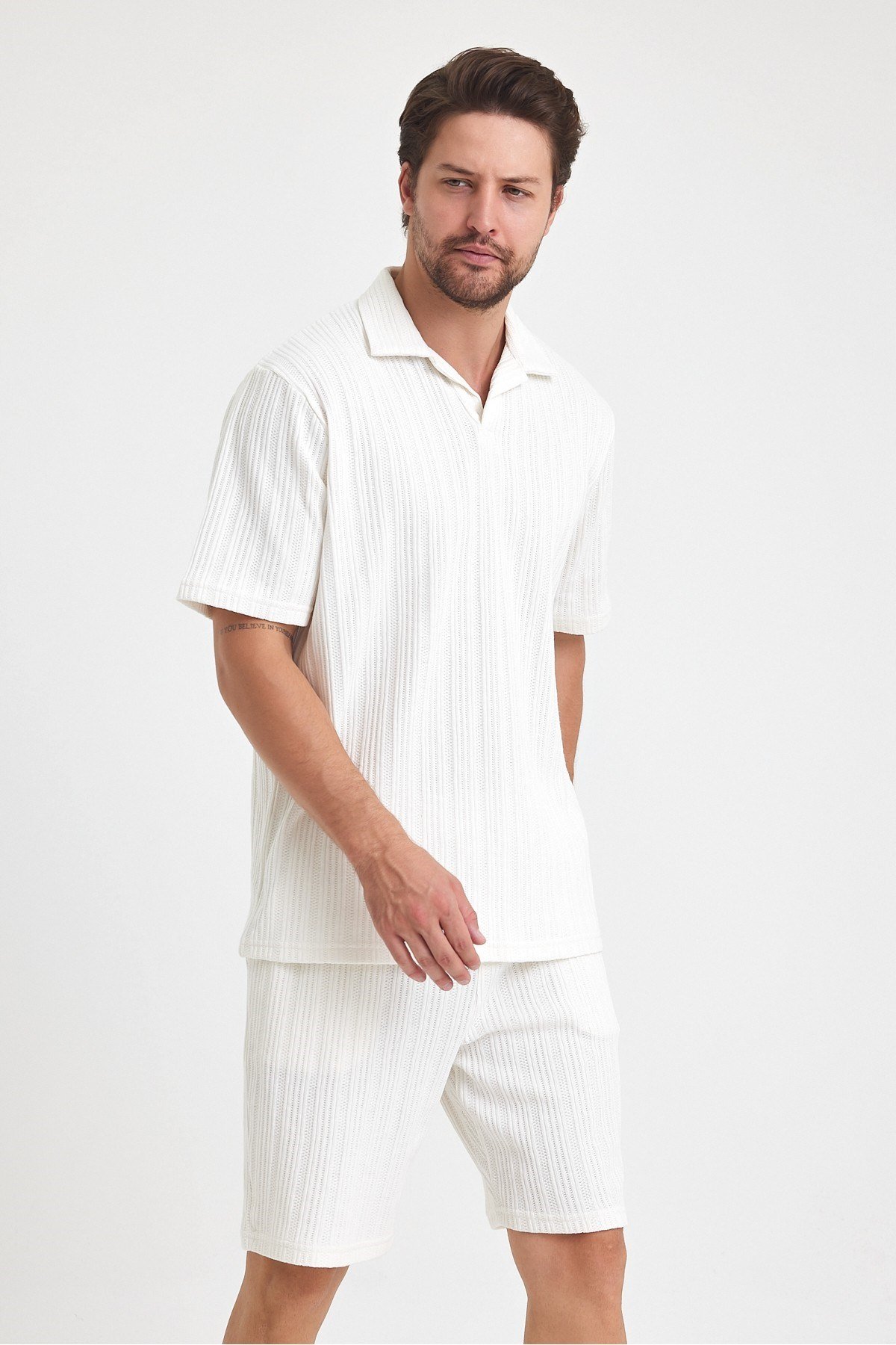 Tarz CoolT-shirtTST1440R02-3Erkek Jakarlı Baklava Desenli %100 Pamuk Polo yaka T-Shirt