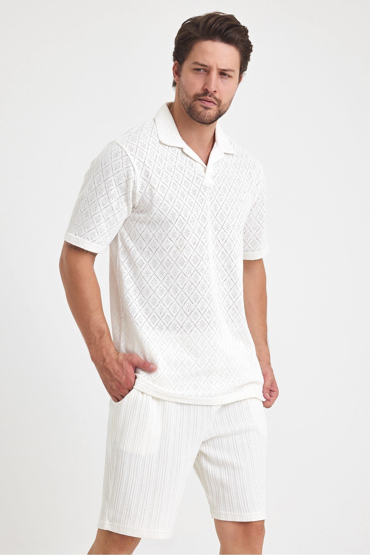 Tarz CoolT-shirtTST1440R02-3Erkek Jakarlı Baklava Desenli %100 Pamuk Polo yaka T-Shirt