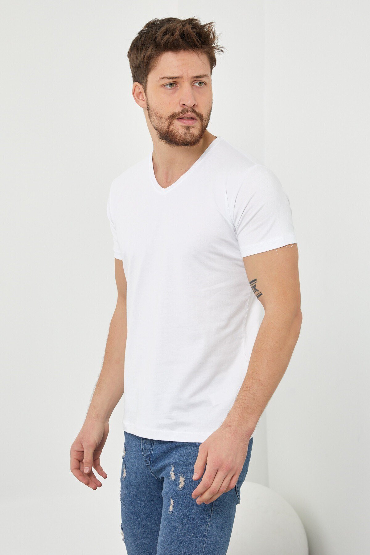 Tarz CoolT-shirtVYKTSR05Erkek V Yaka Slim Fit Likralı T-shirt