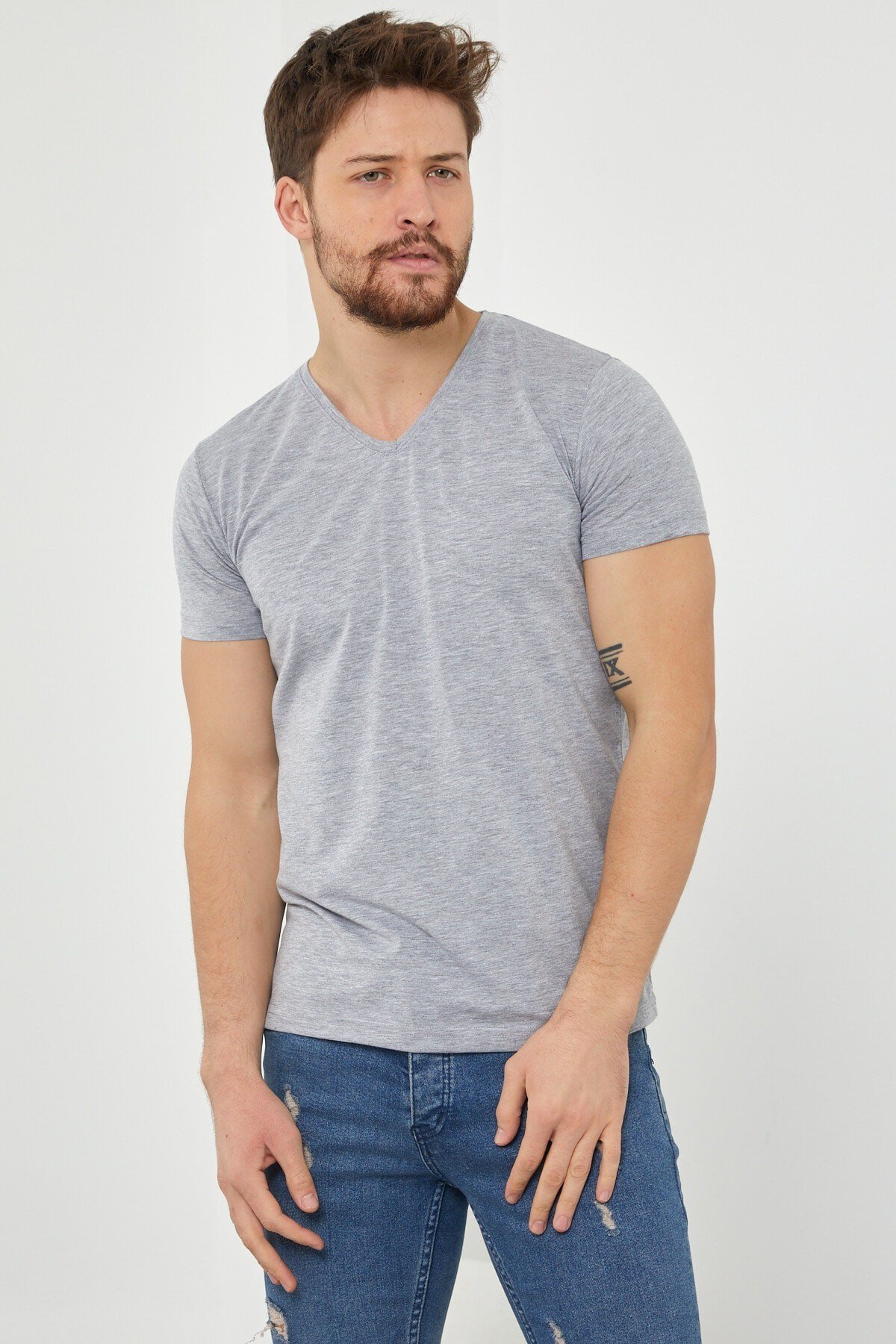 Tarz CoolT-shirtVYKTSR05Erkek V Yaka Slim Fit Likralı T-shirt