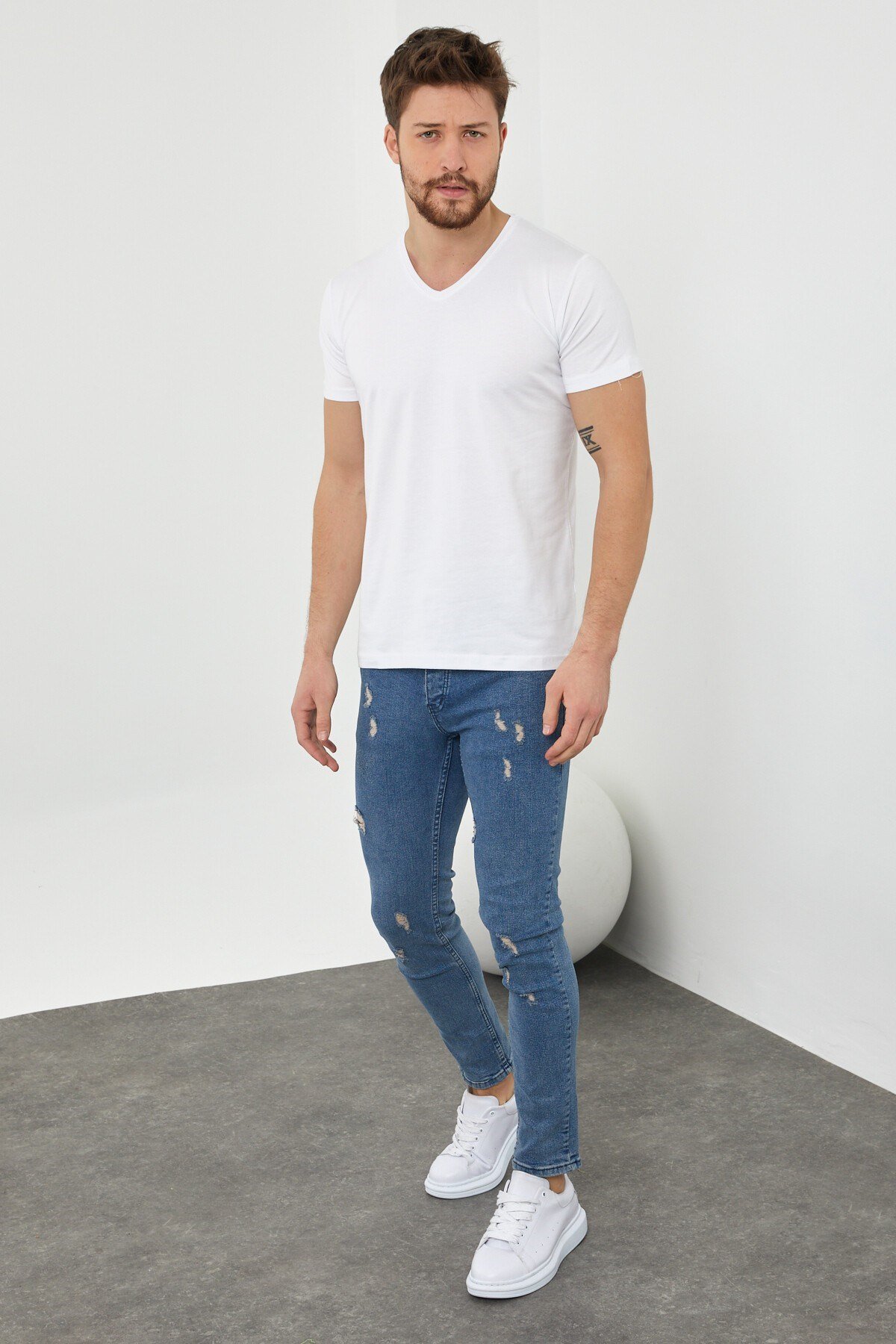 Tarz CoolT-shirtVYKTSR05Erkek V Yaka Slim Fit Likralı T-shirt
