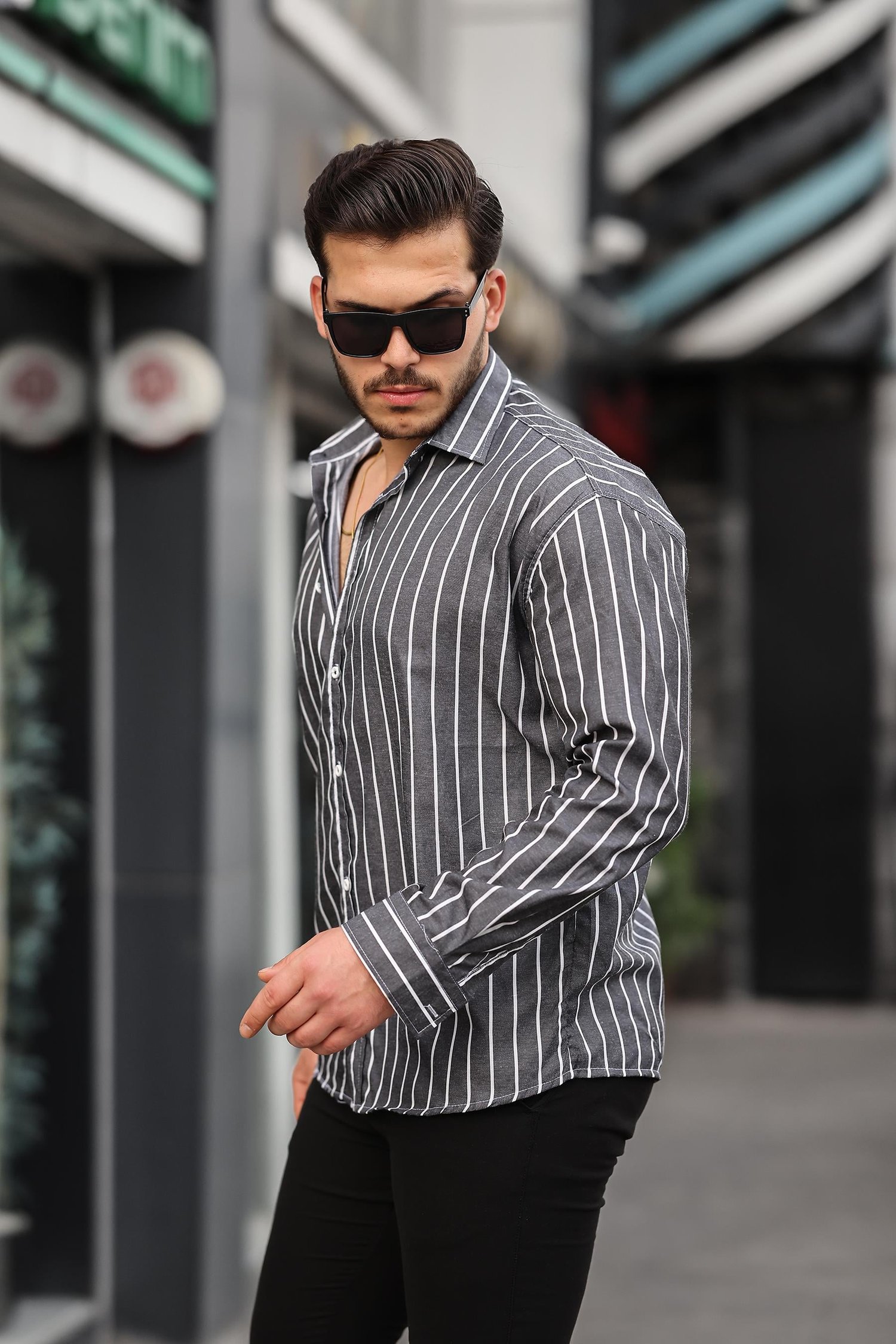 Oversize Çizgili Saten Gömlek- Siyah