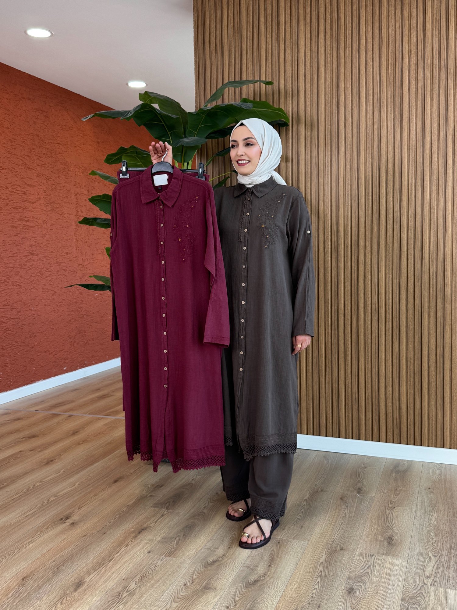 Bukle İşlemeli Keten Takım - Mürdüm