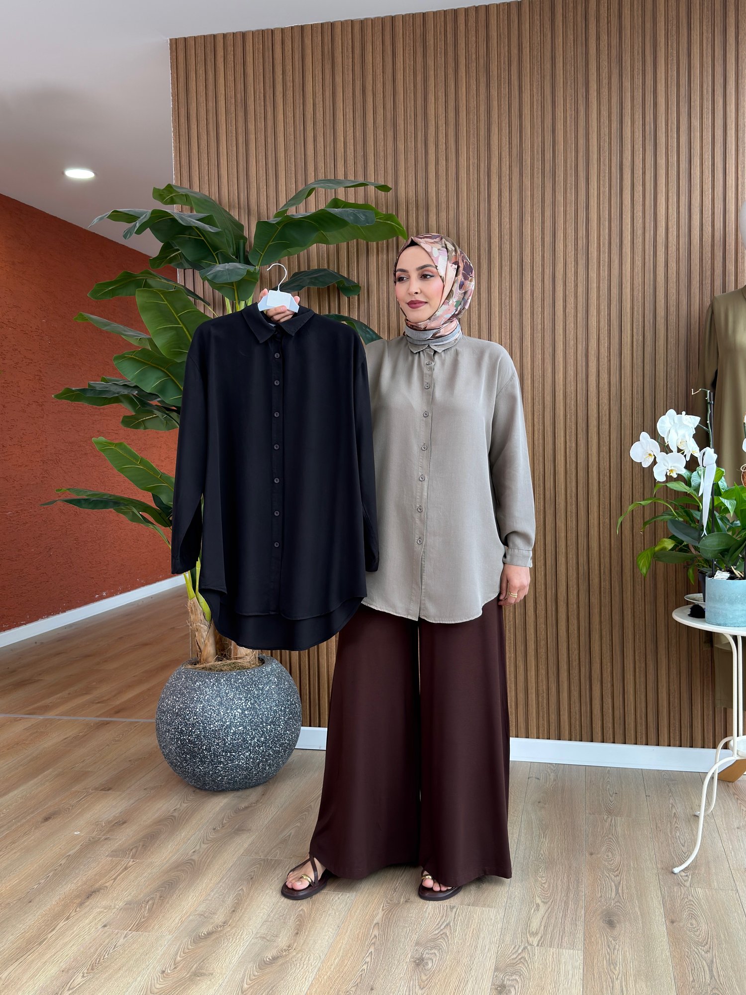 Deren Tencel Gömlek-Siyah