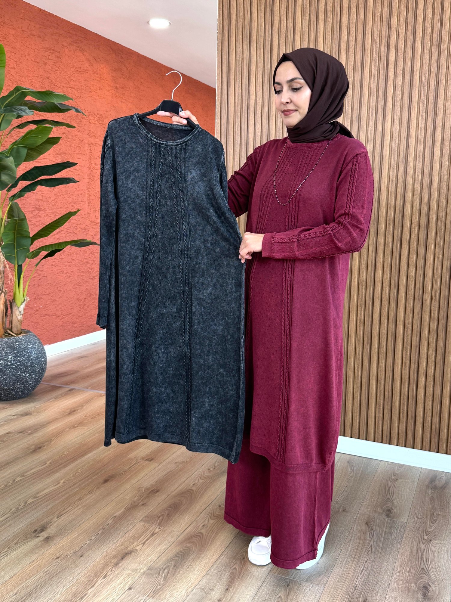 Kadın %100 Pamuk Örgü Detay Tunik-Siyah