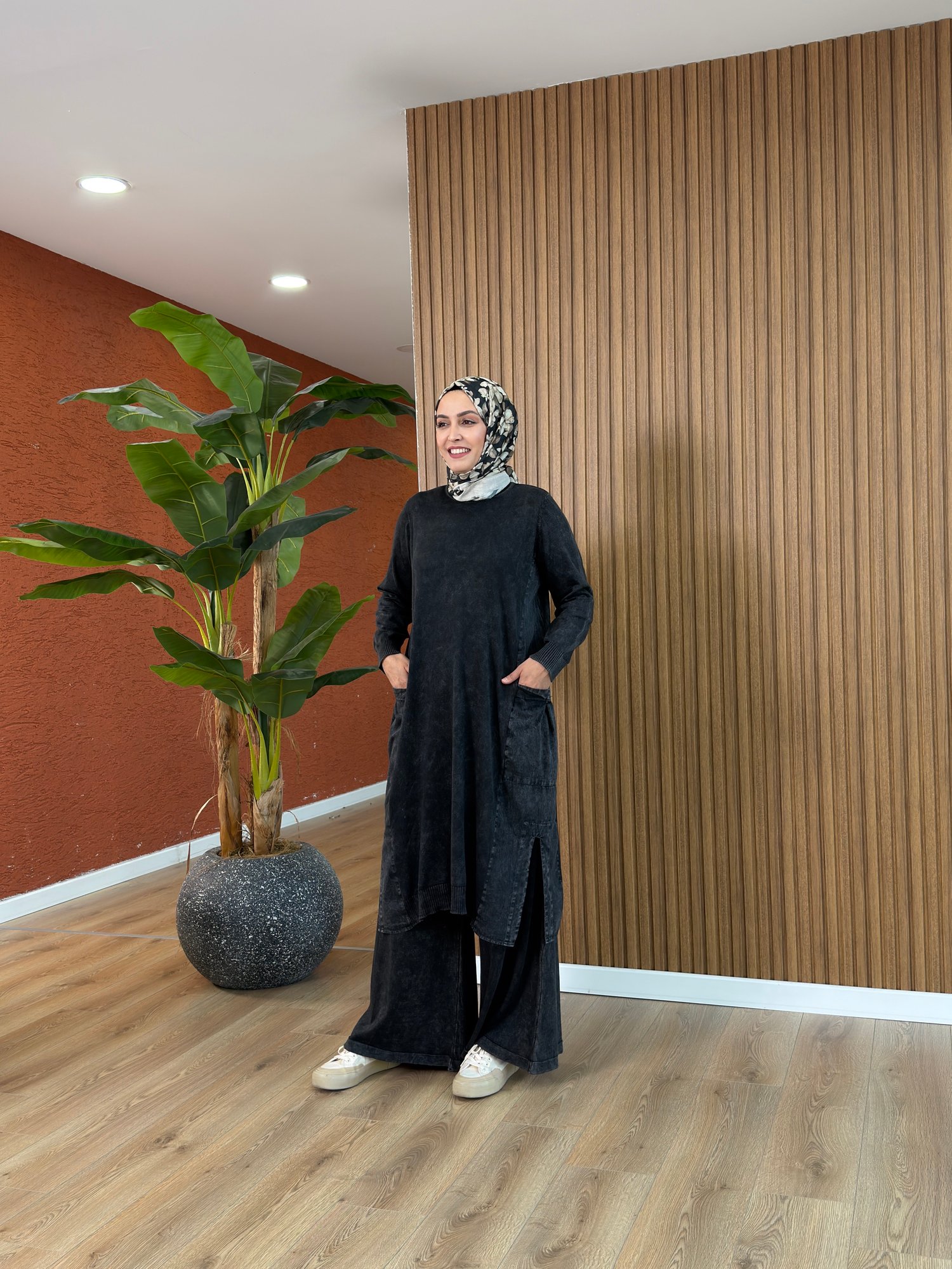 Loren % 100 Pamuk Tencel Detay Tunik-Siyah