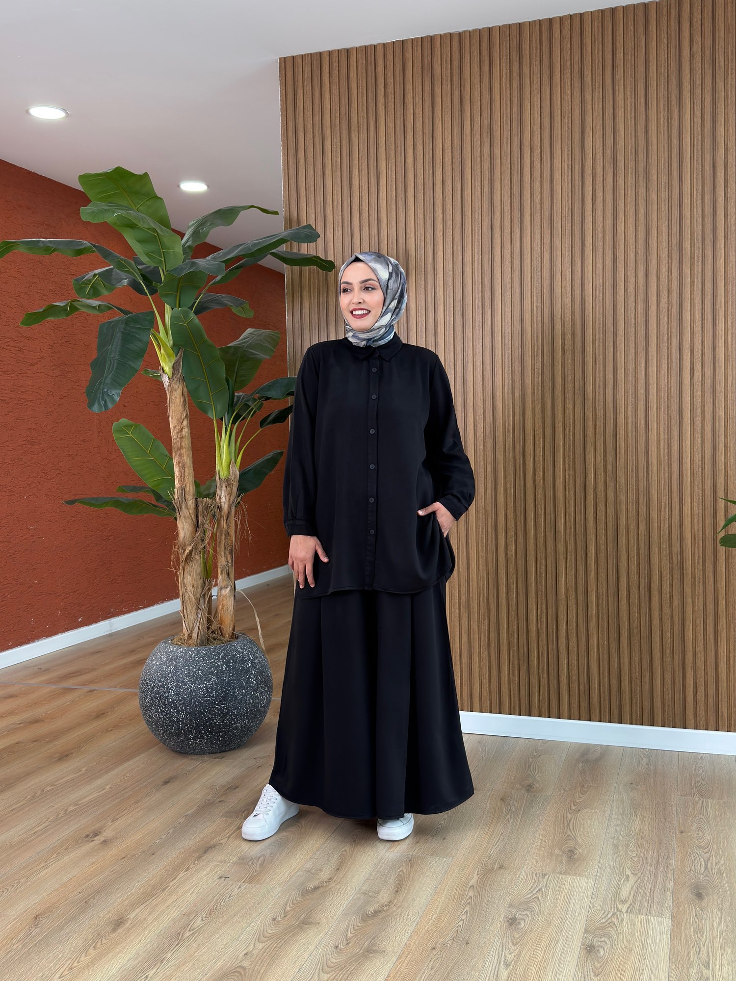Mihra Tensel Takım-Siyah