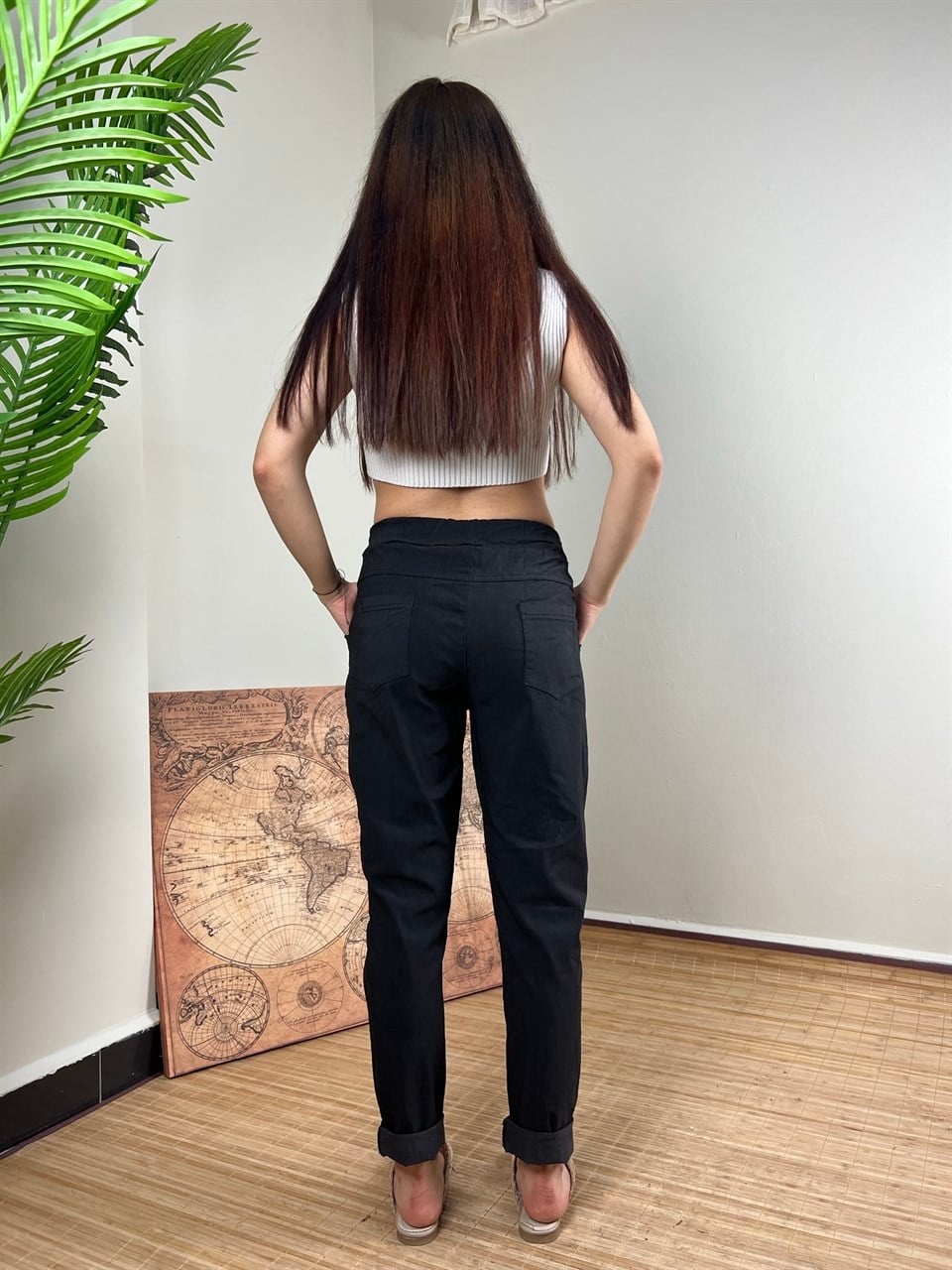 QASHMİR KADIN İTALYAN MODEL BELİ LASTİK VE BAĞLAMALI DAR PAÇA PANTOLON - SİYAH