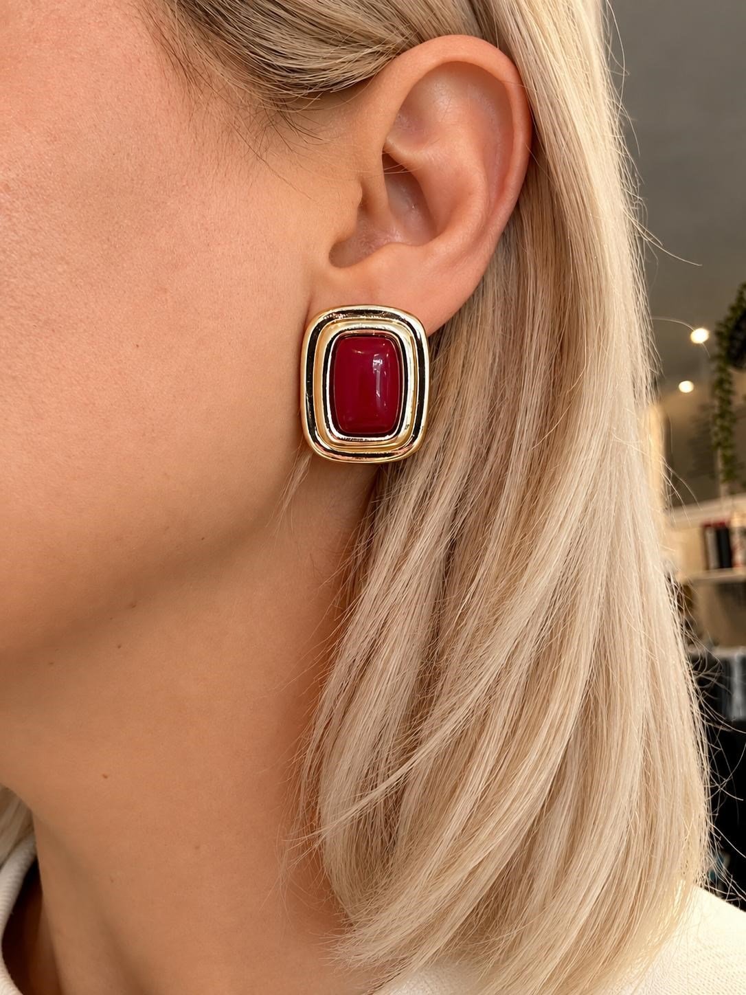 Bordo Kare Form Gold Küpe