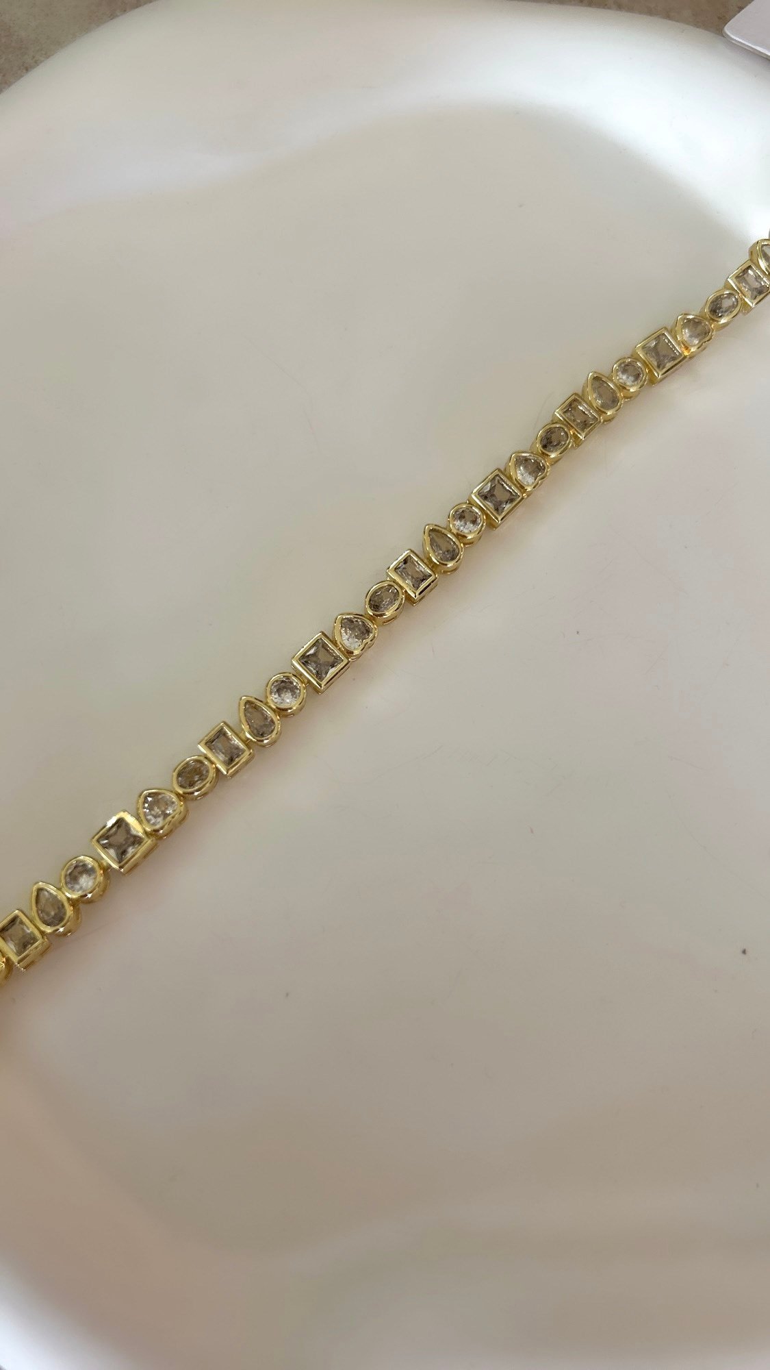 Geometrik Taşlı Gold Bileklik